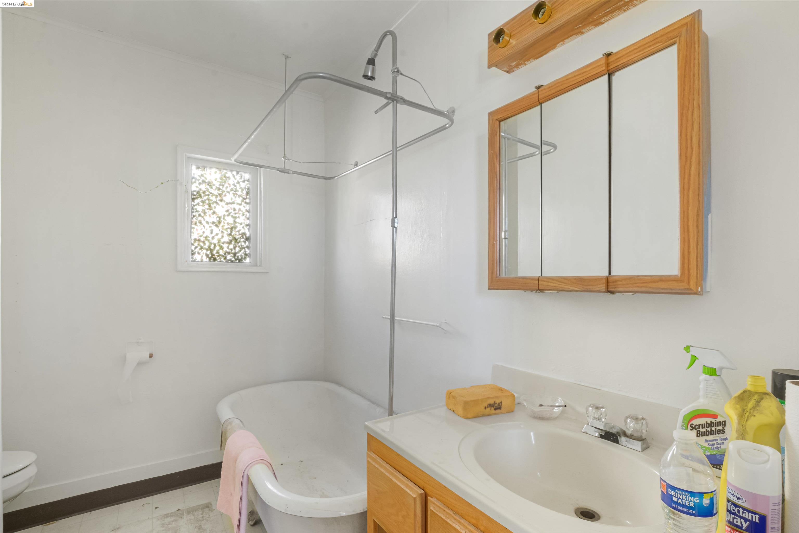 825 8th Avenue, Oakland