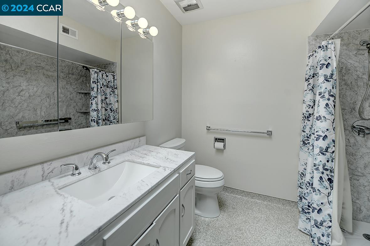 1200 Leisure Ln # 5