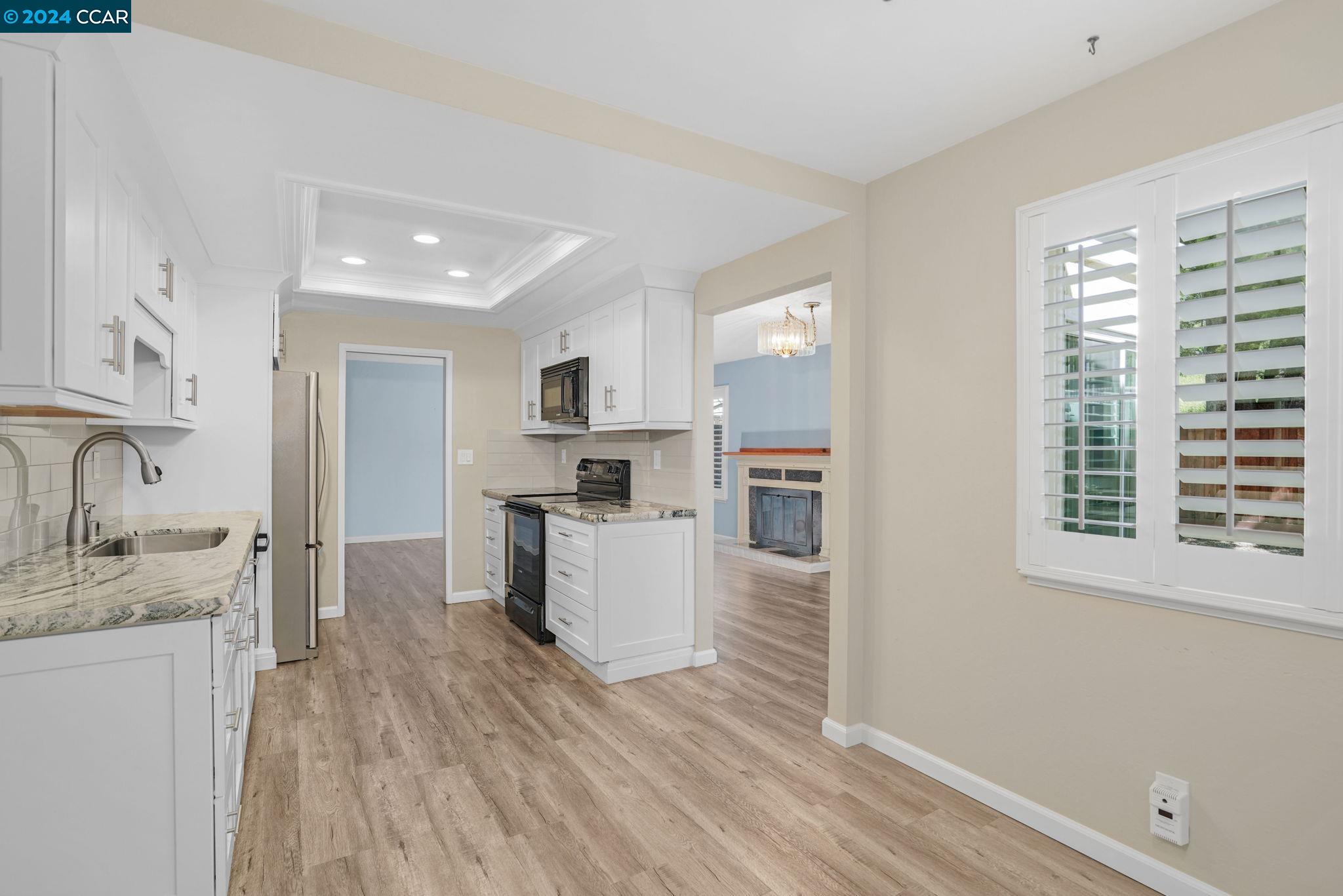 124 Fountainhead Ct.