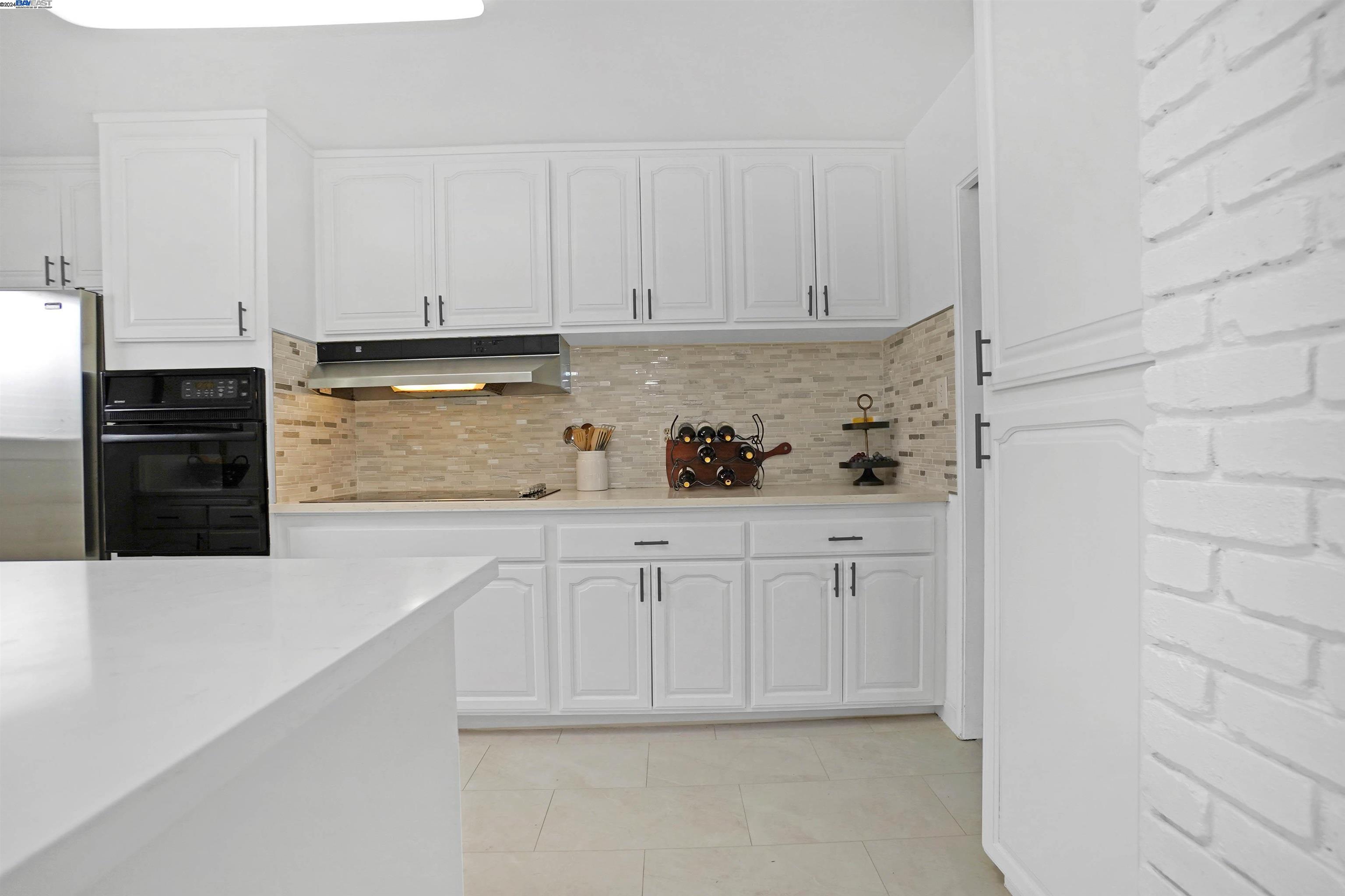 19513 Yuma St