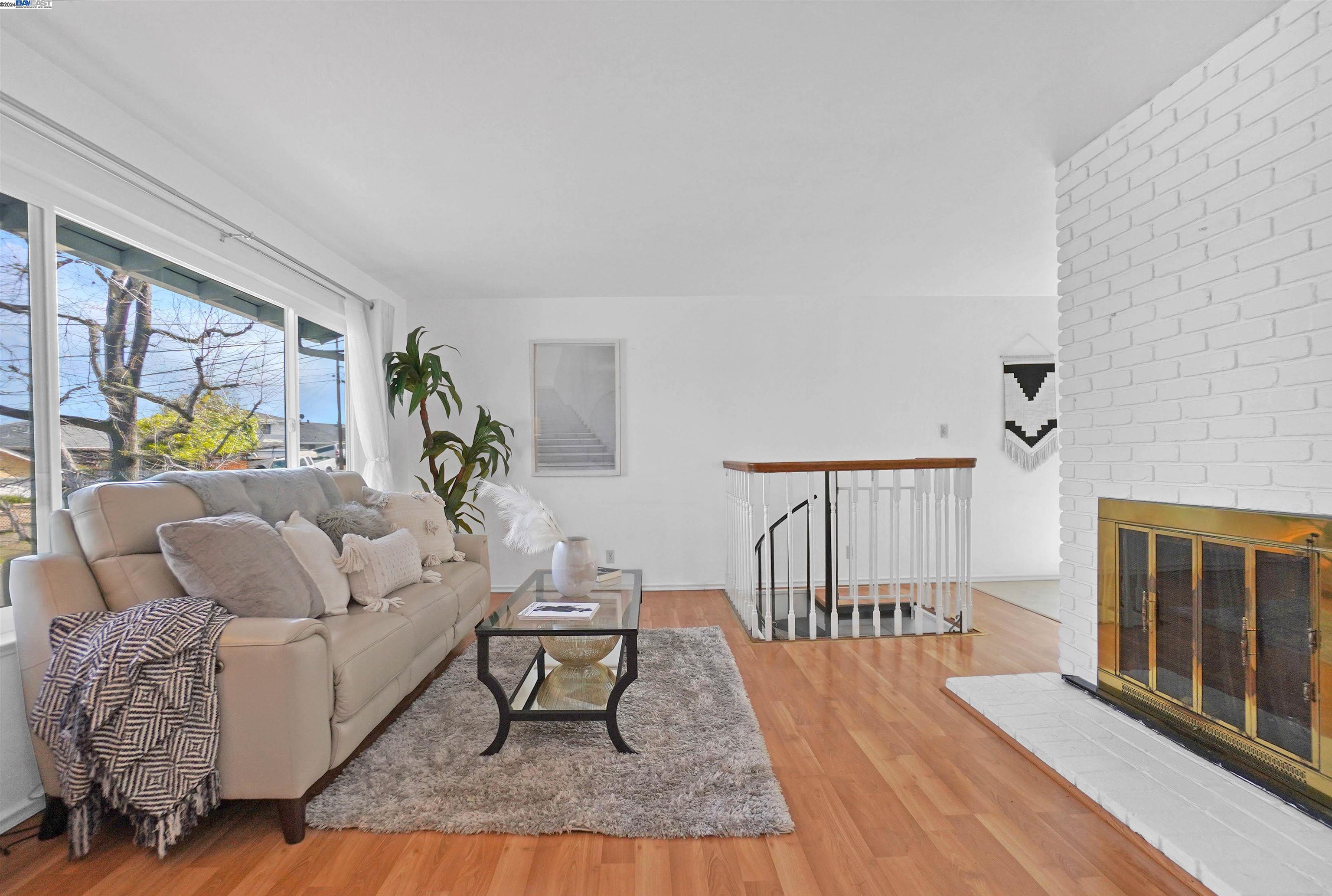 19513 Yuma St