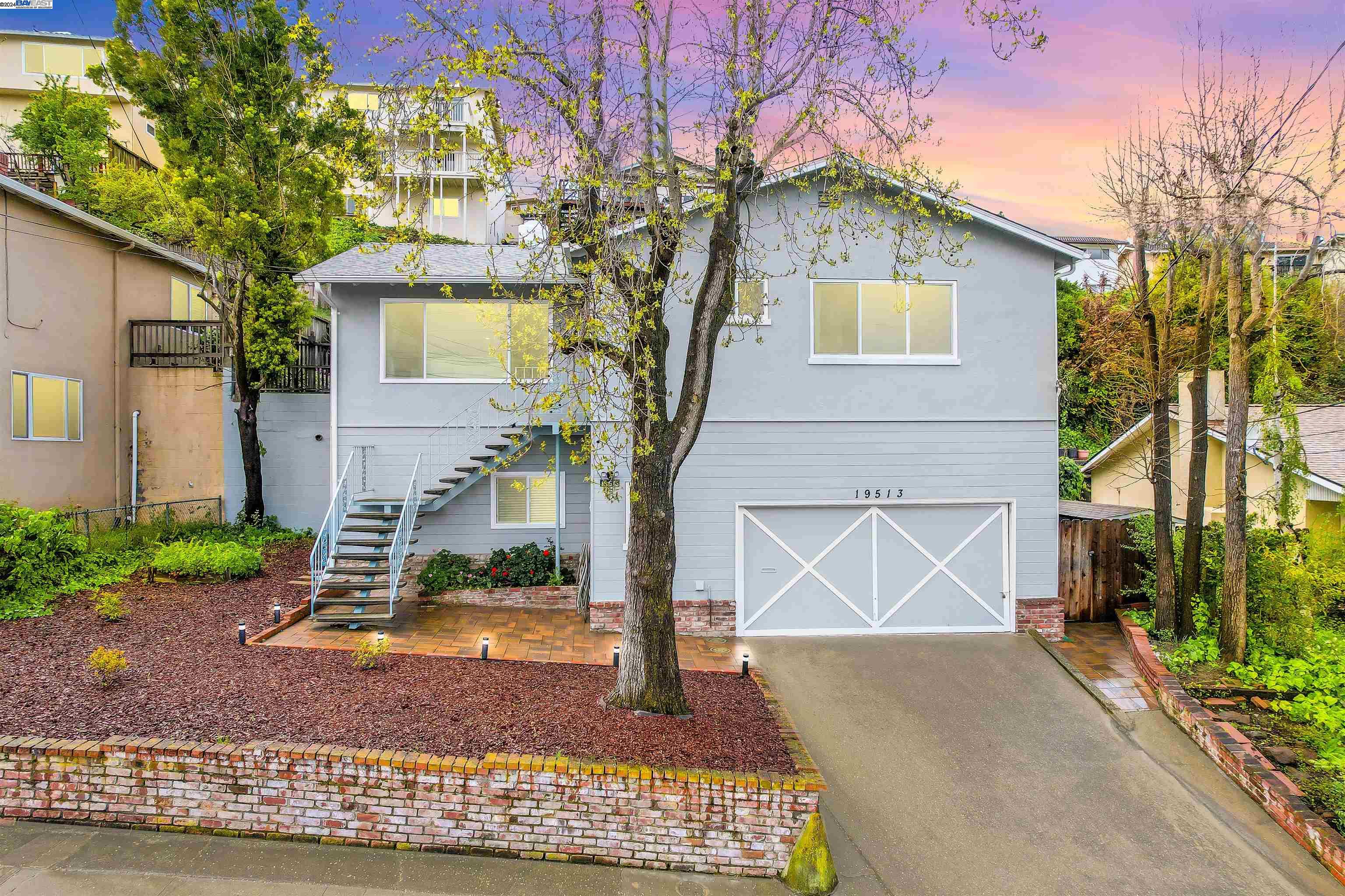 19513 Yuma St