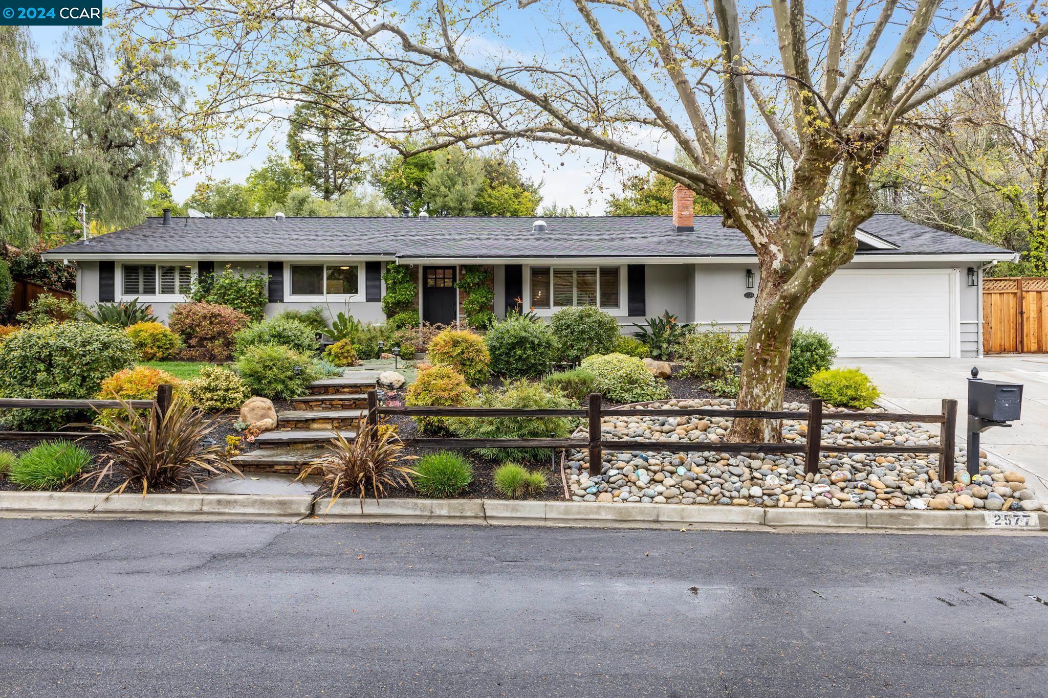 2577 Pebble Beach Loop