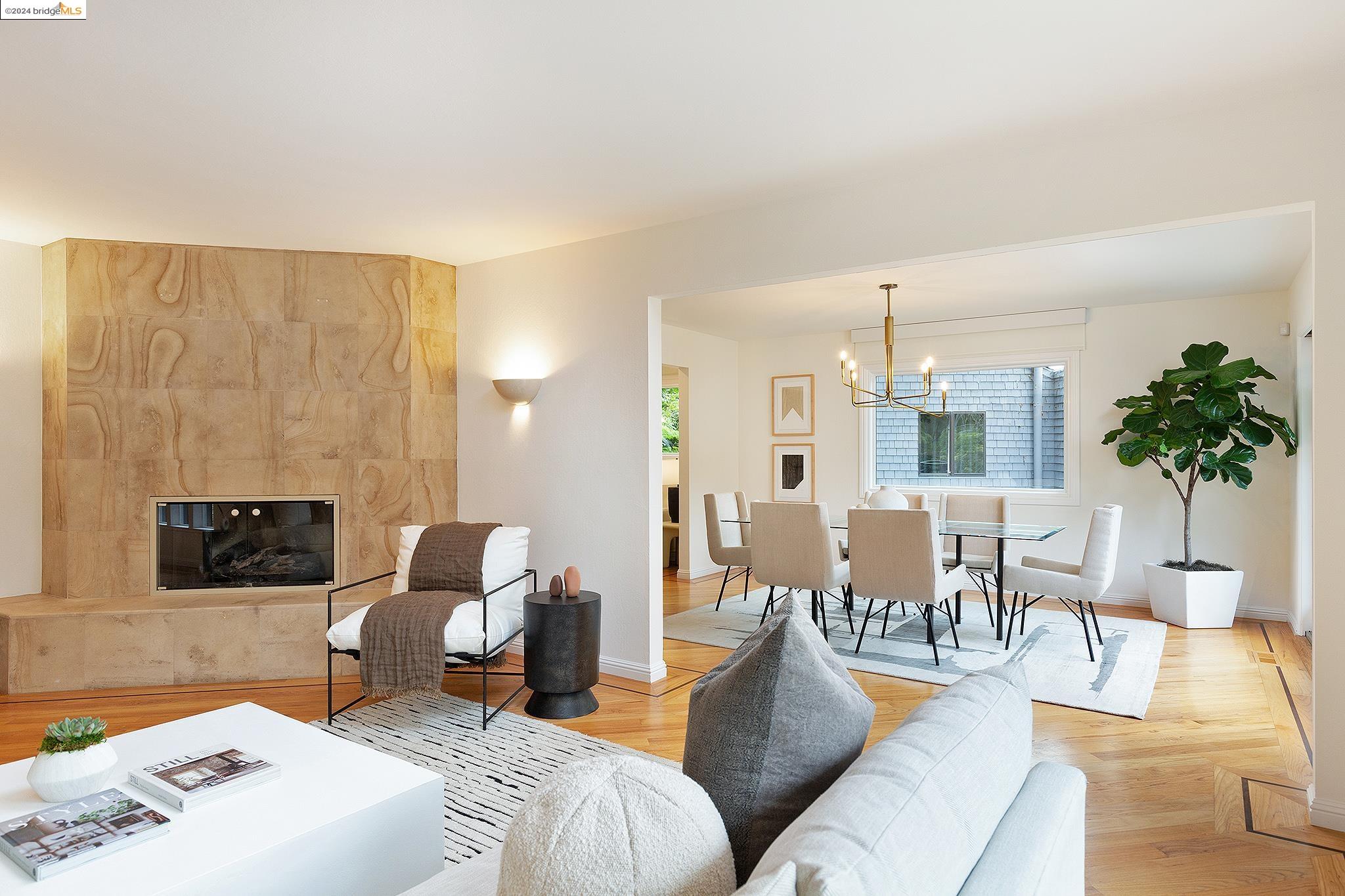 1735 Trestle Glen Rd