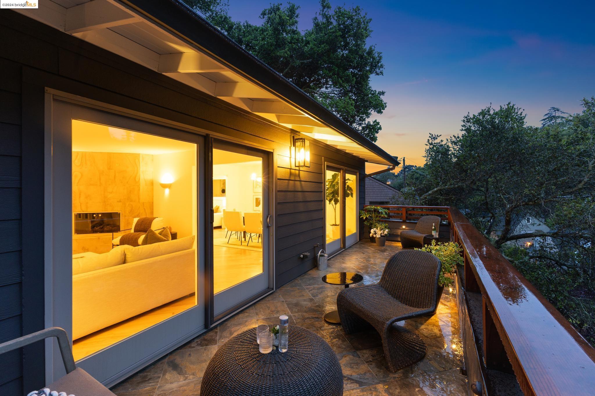 1735 Trestle Glen Rd