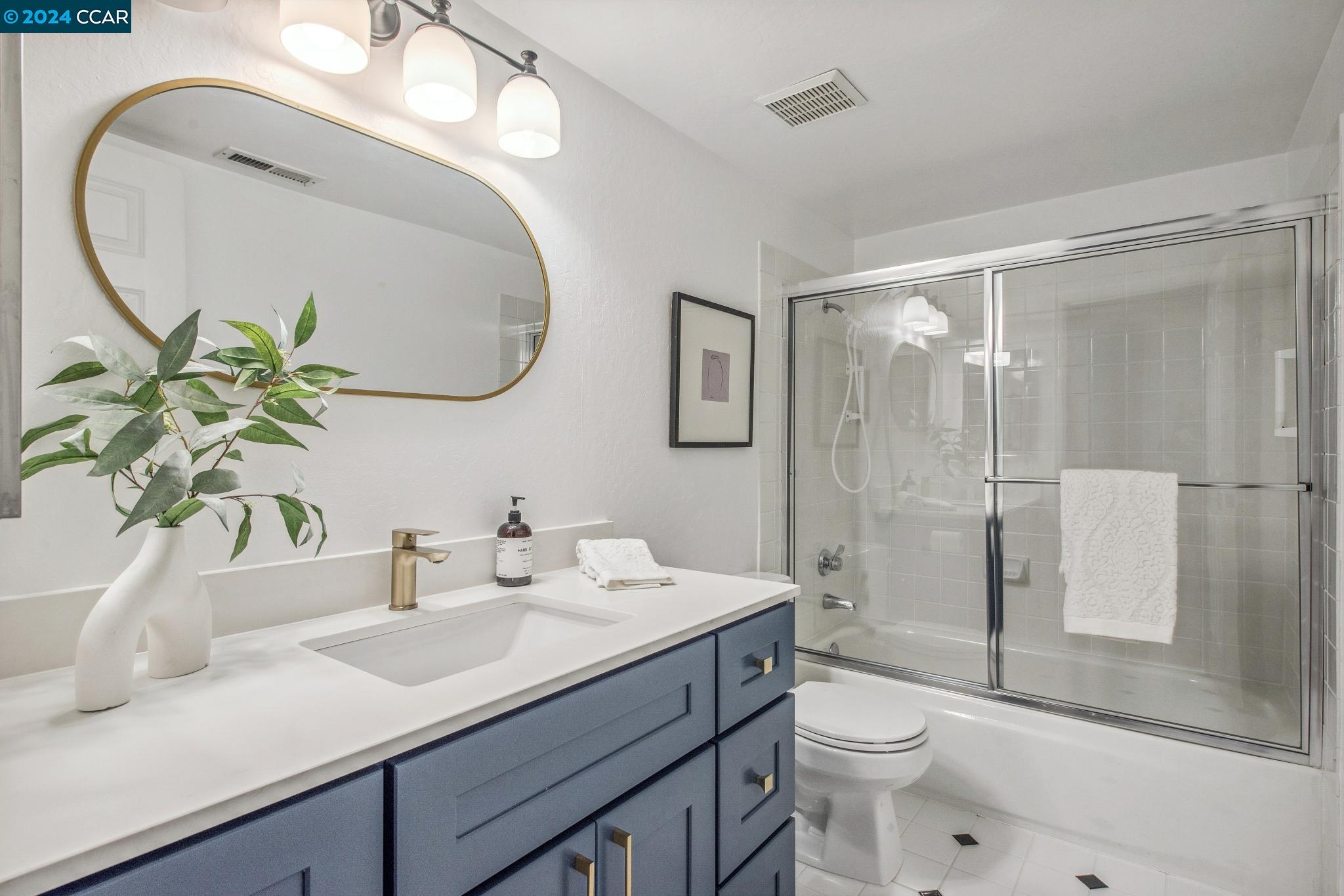 1533 Ashwood Drive # D