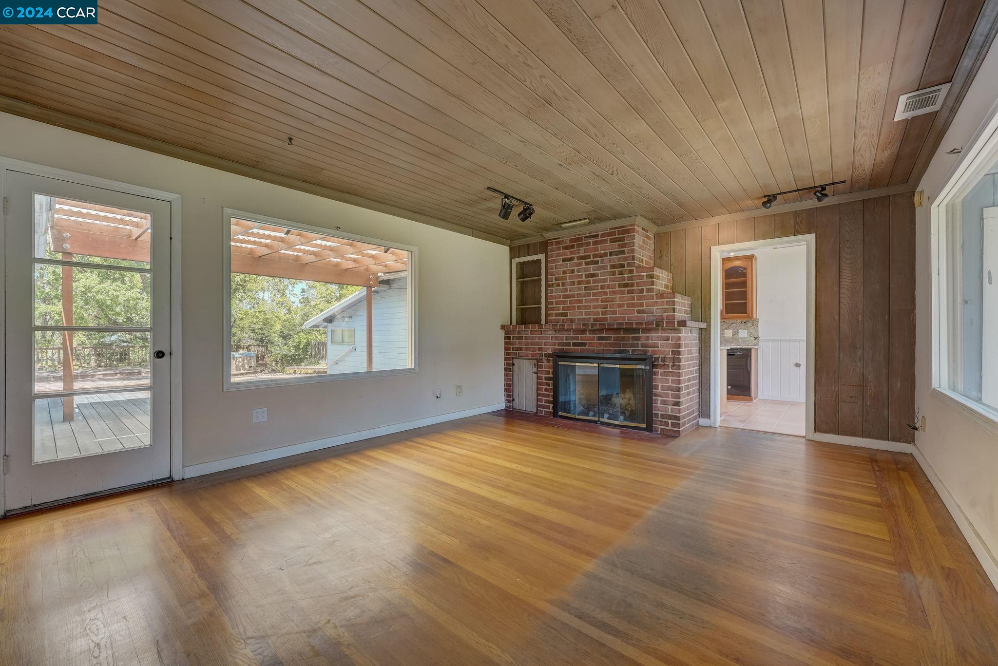 1583 Pleasant Hill Rd.