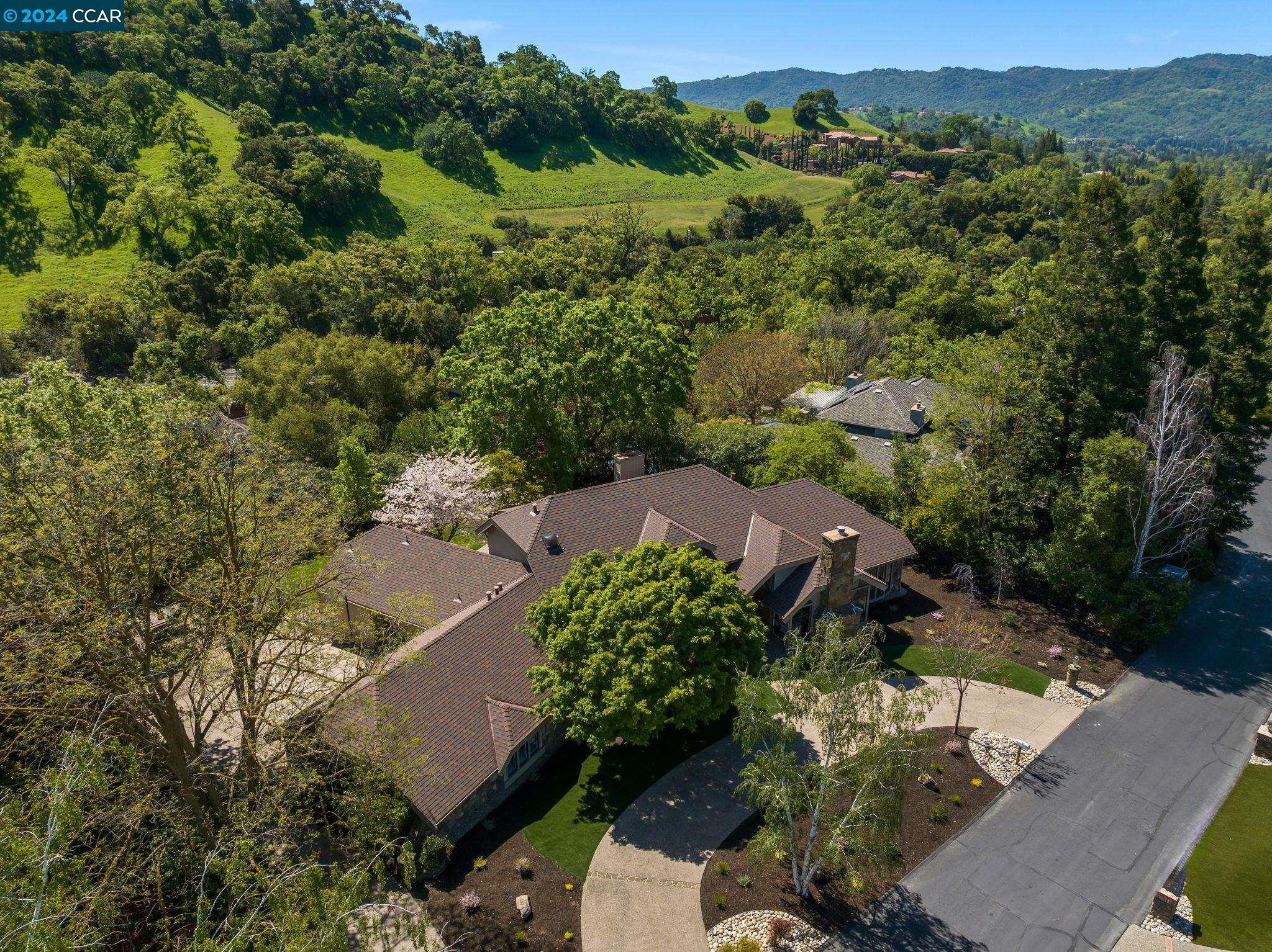 762 Fair Oaks Drive