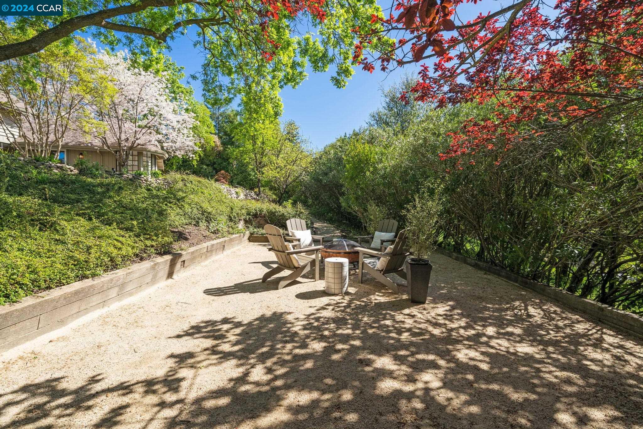 762 Fair Oaks Drive