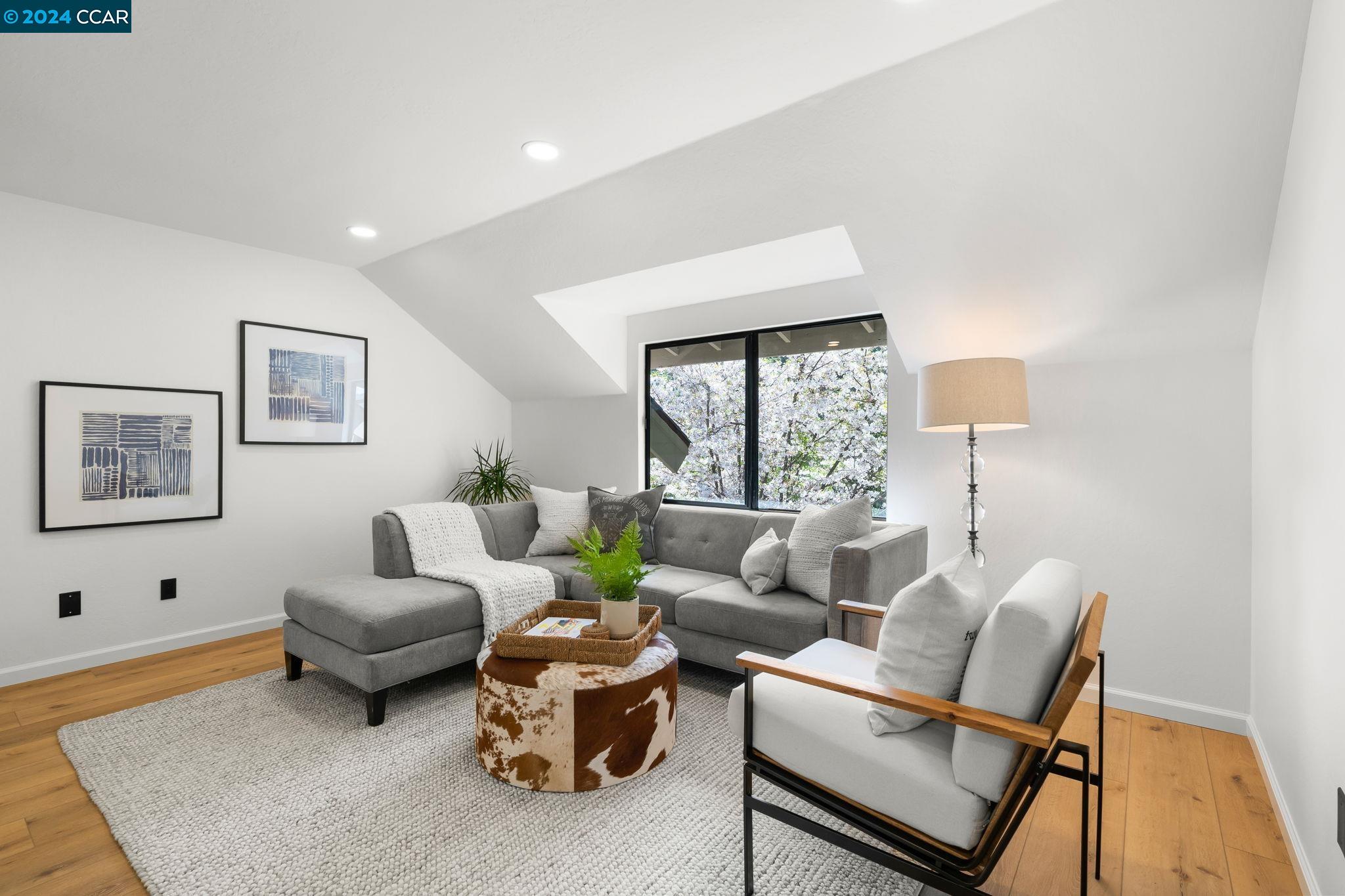 762 Fair Oaks Drive