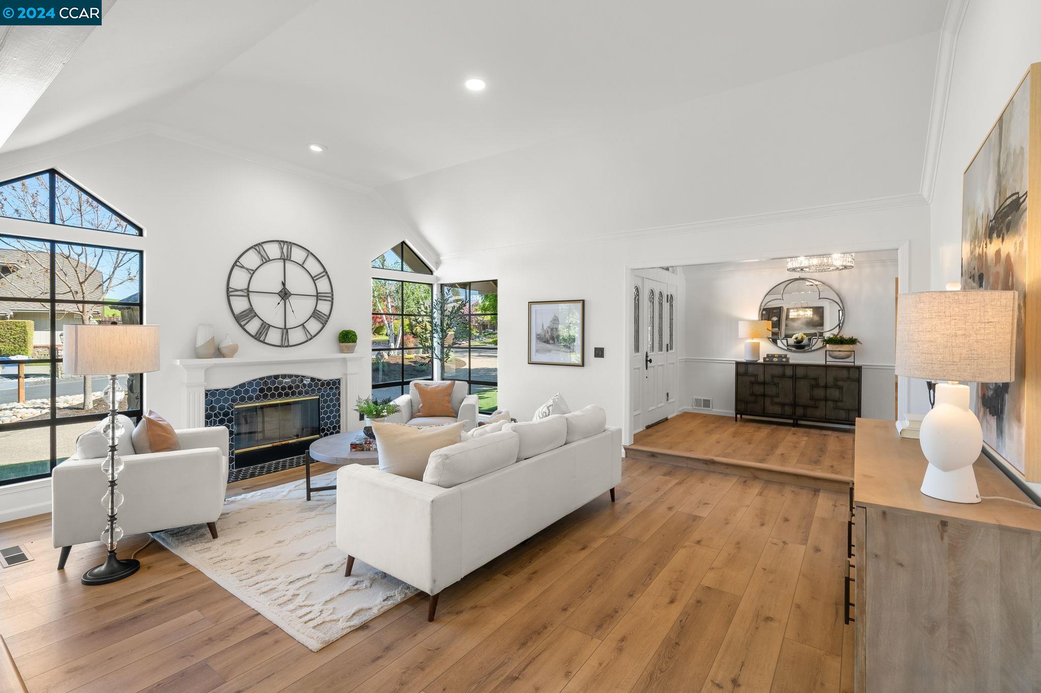 762 Fair Oaks Drive