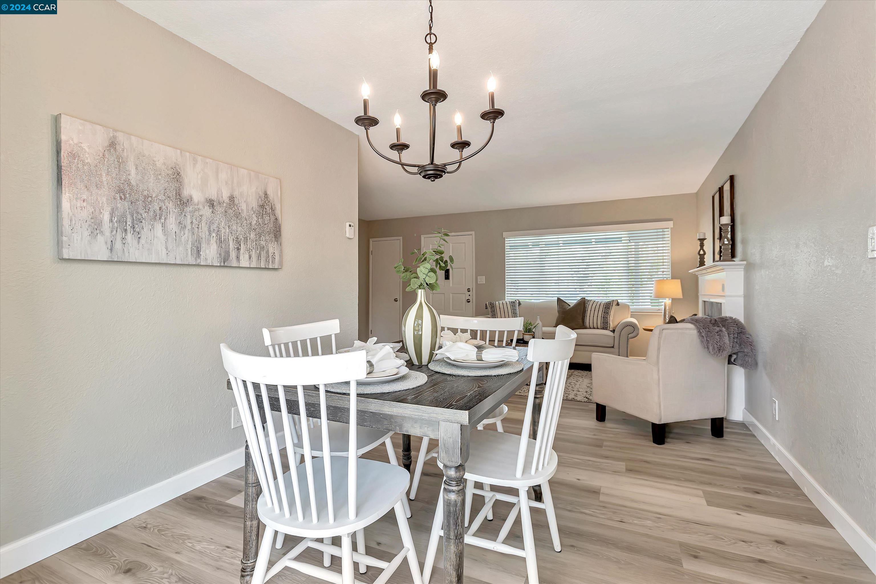 2468 Geraldine Dr