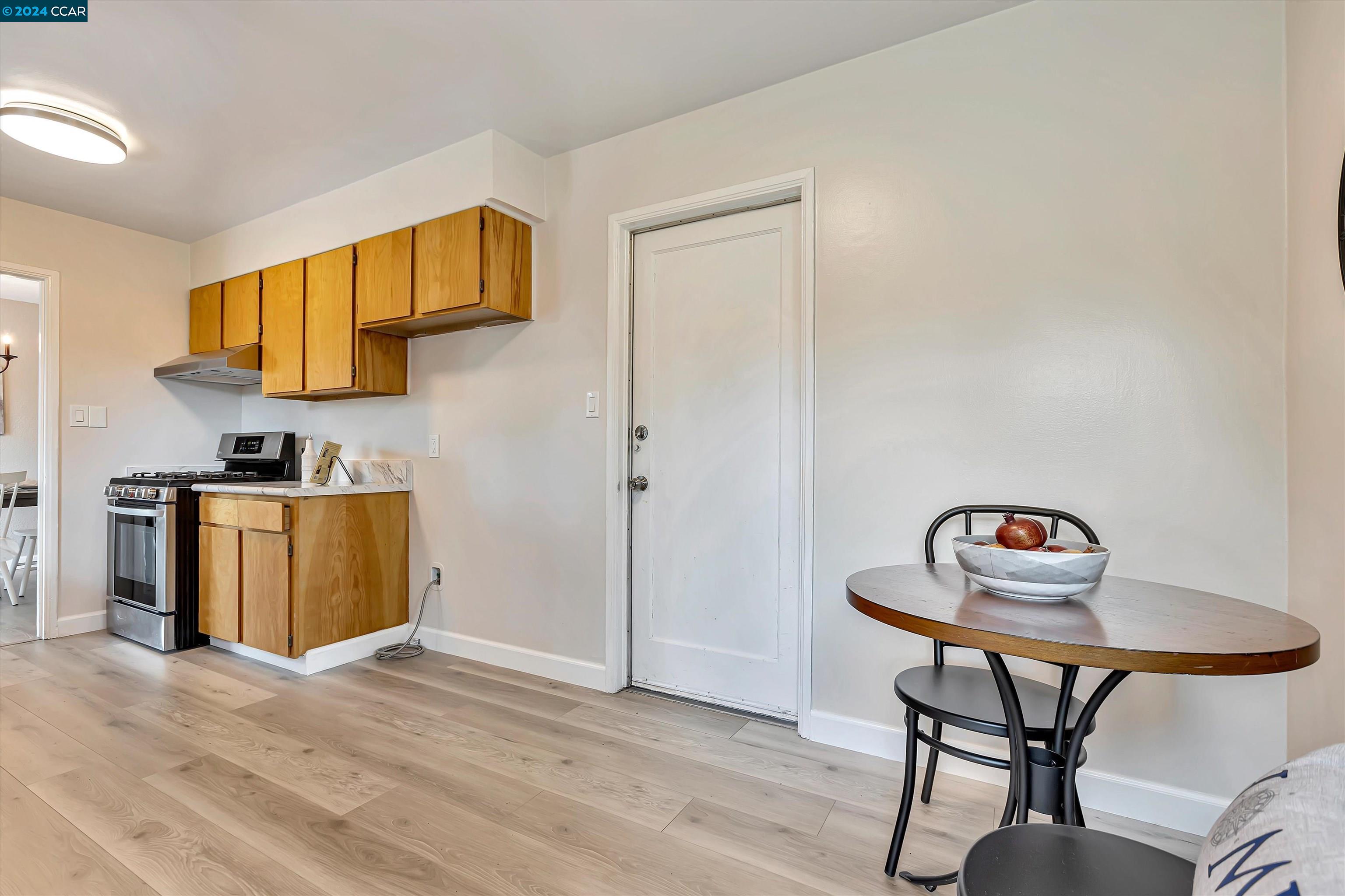 2468 Geraldine Dr