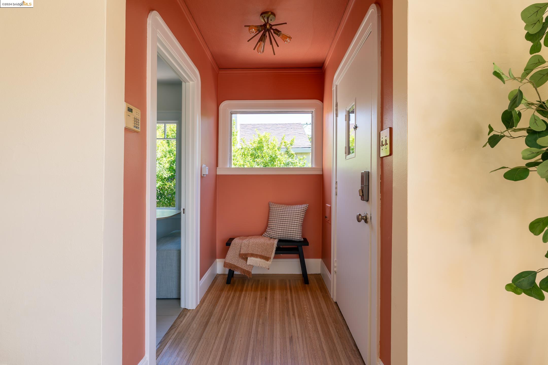 326 W Broadmoor Blvd