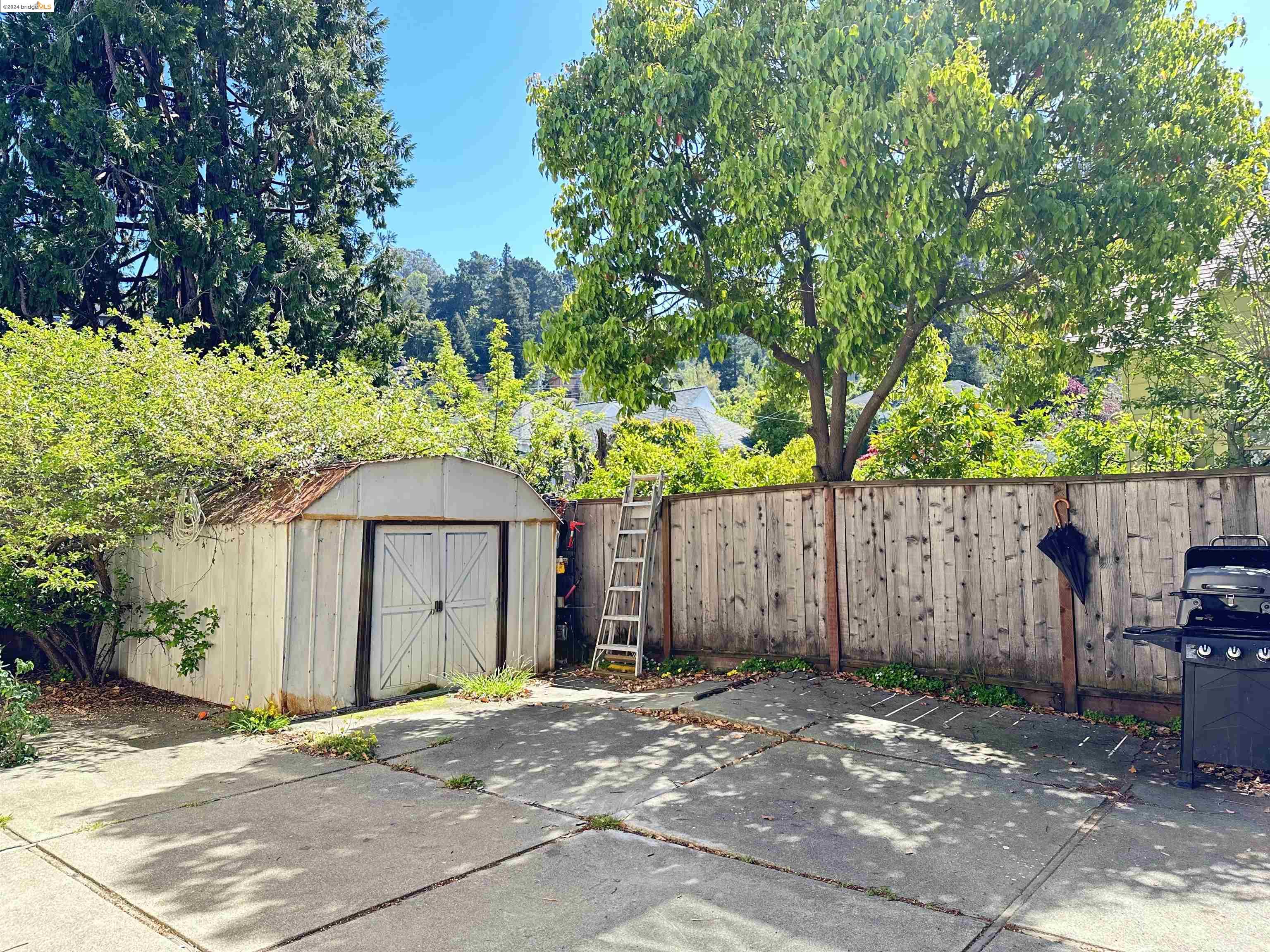 53 E Richmond Avenue