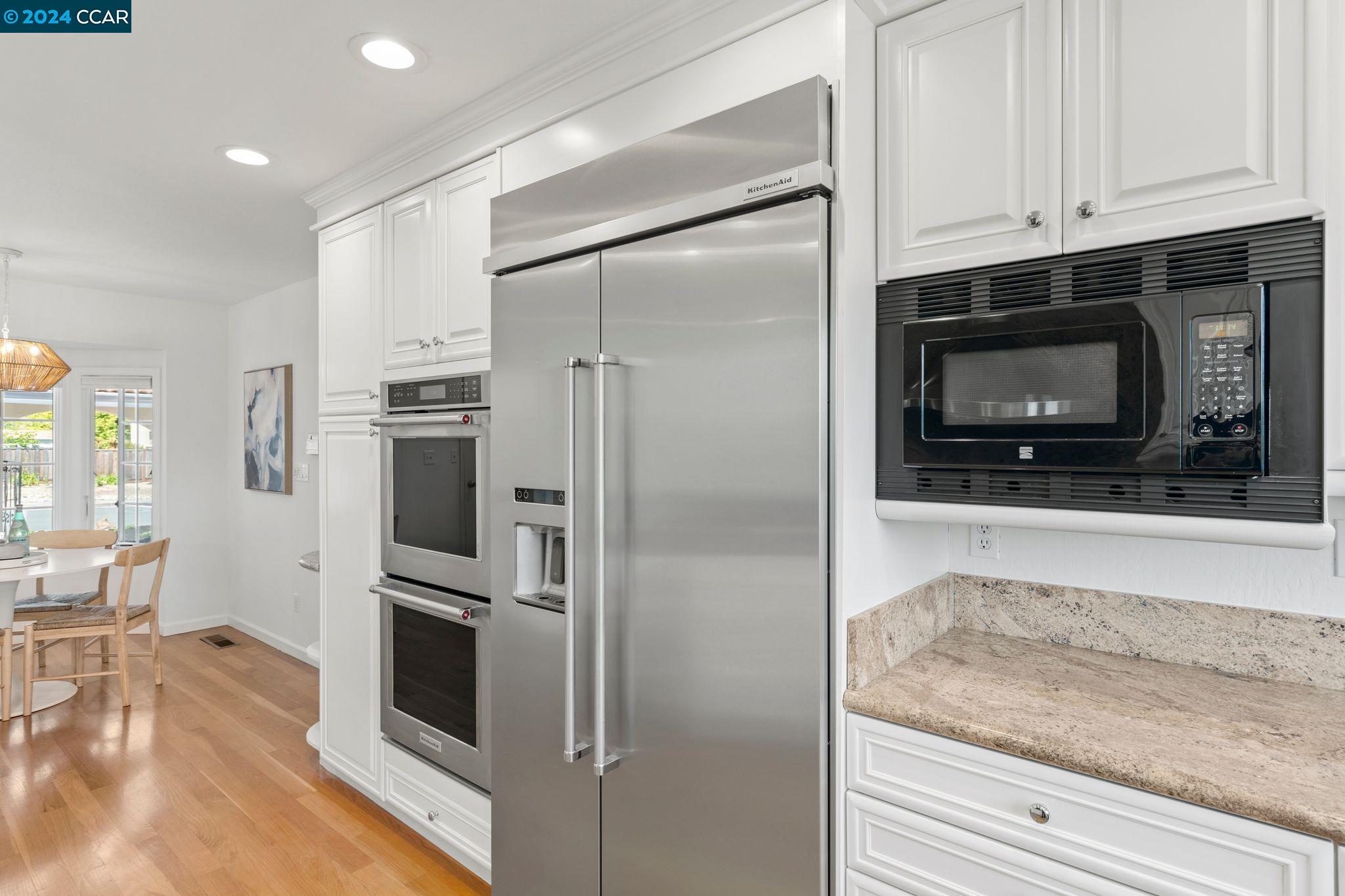 251 Calle La Montana