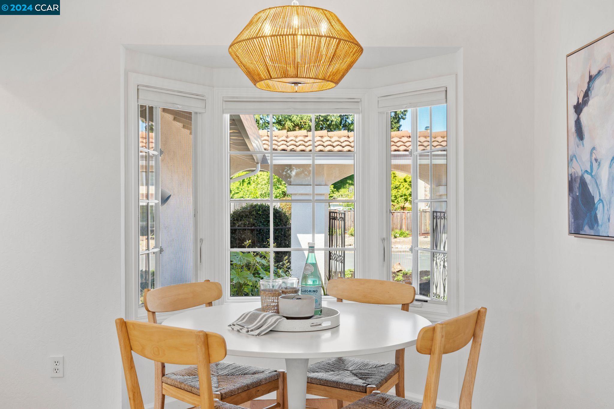 251 Calle La Montana