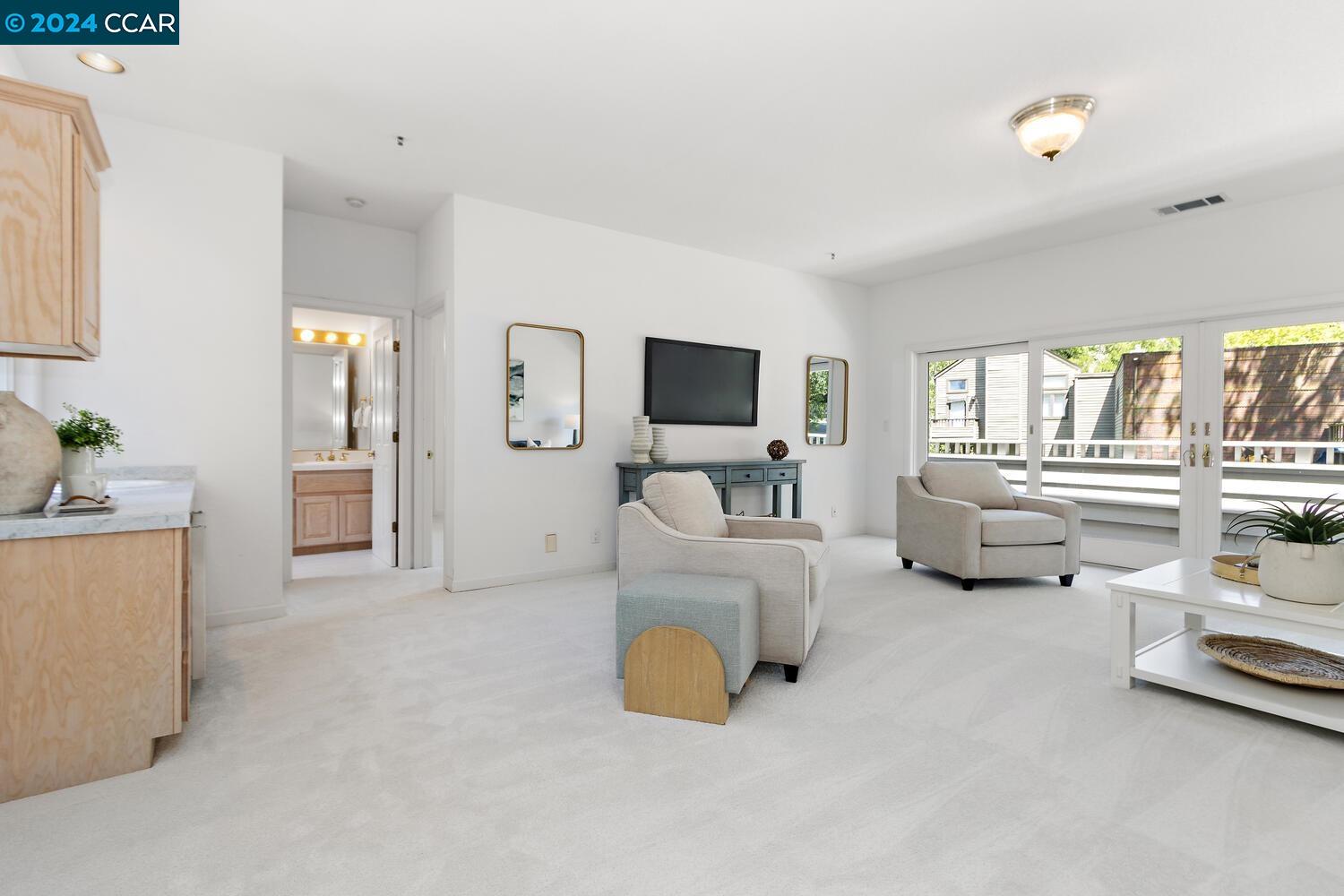 27 Merrill Circle S