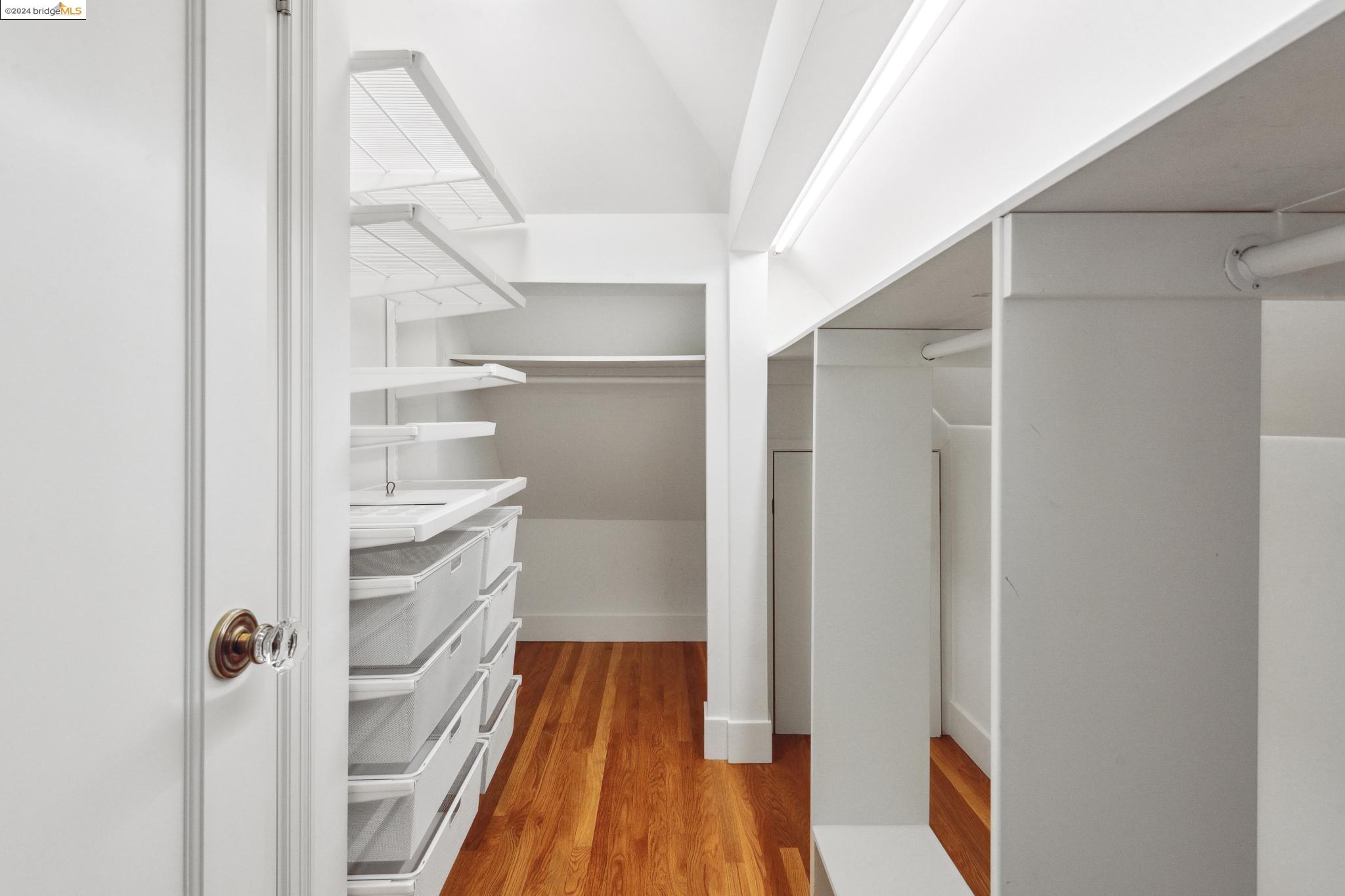 1450 Trestle Glen Rd