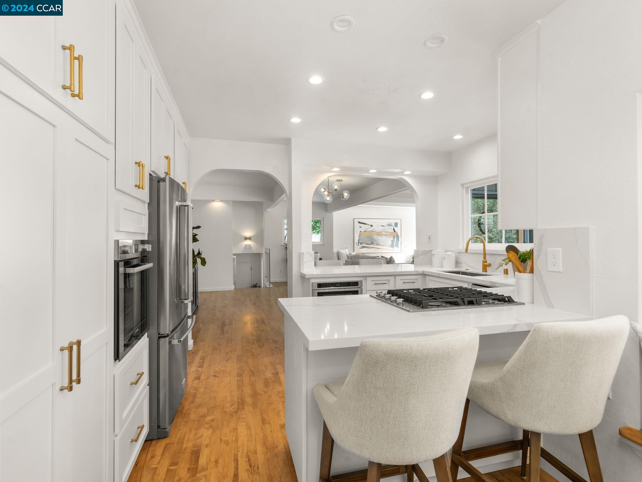 108 Camino Sobrante