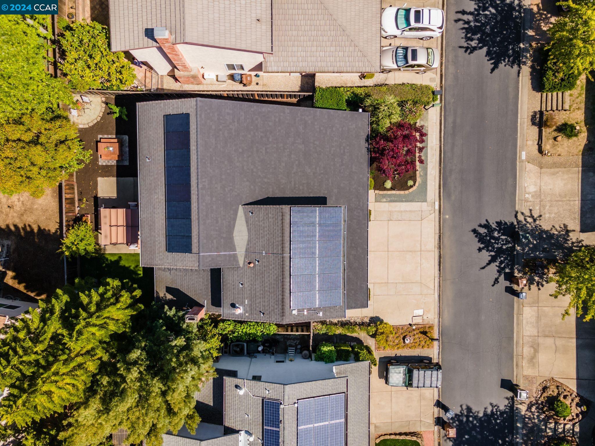 6352 Greenridge Court