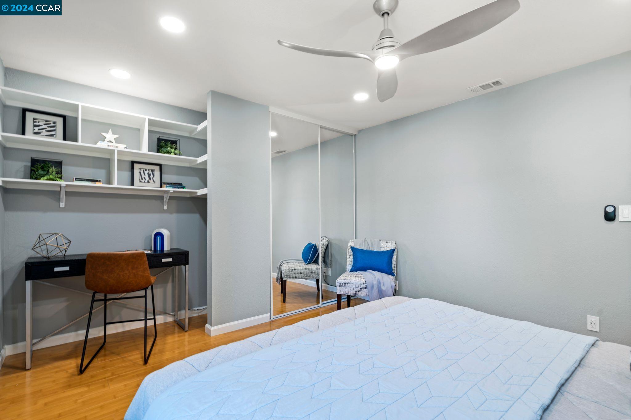 6352 Greenridge Court