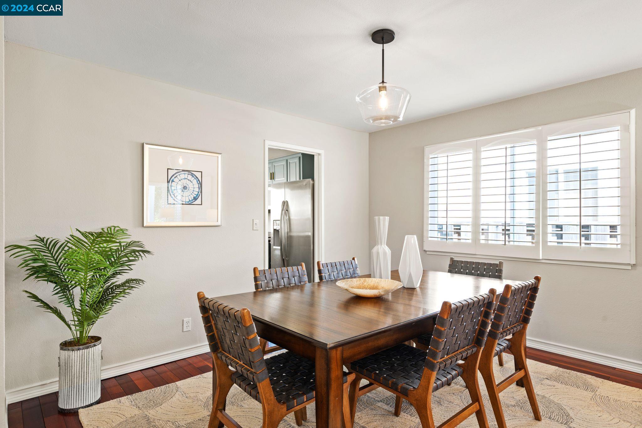 6352 Greenridge Court