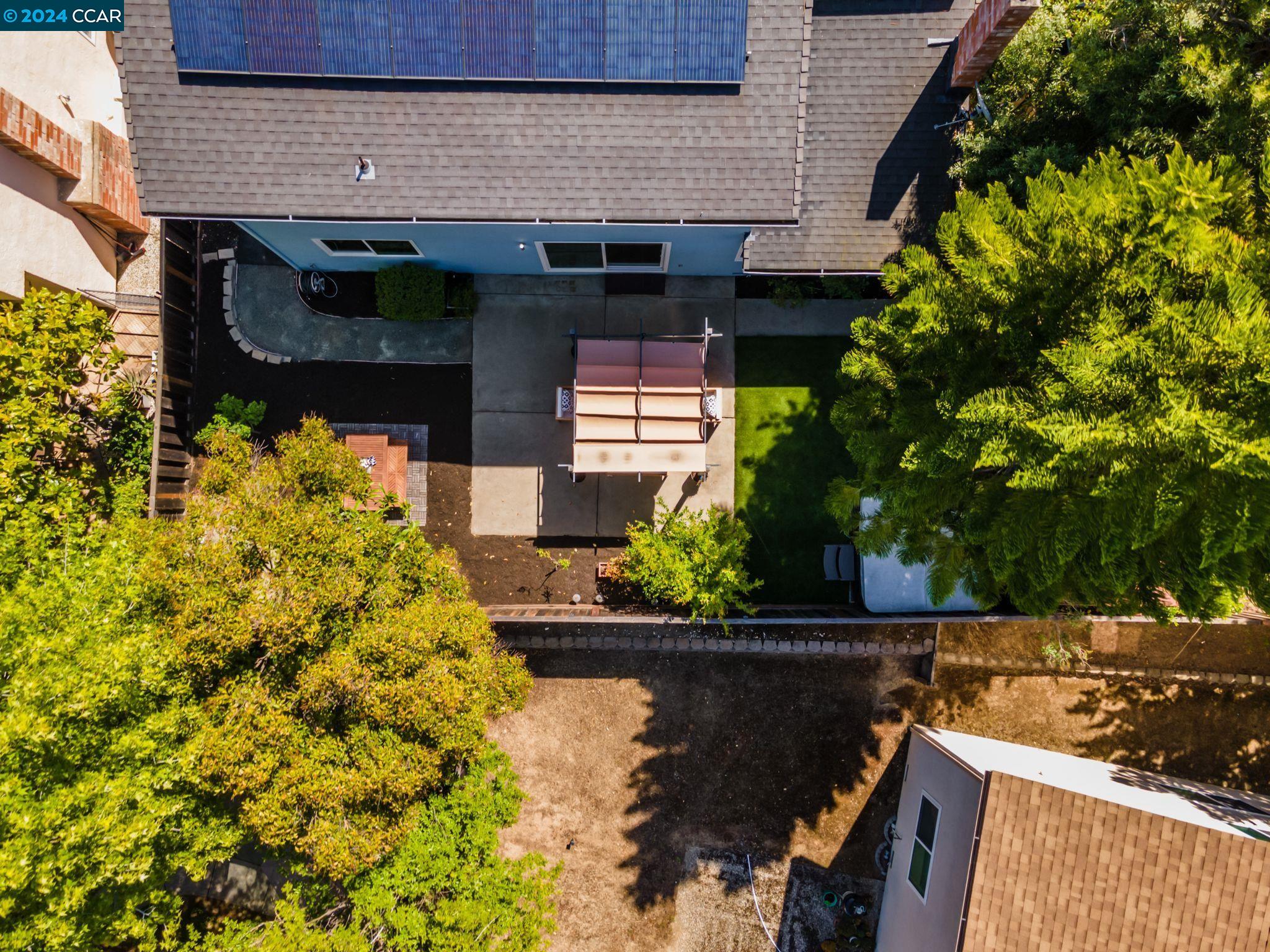 6352 Greenridge Court