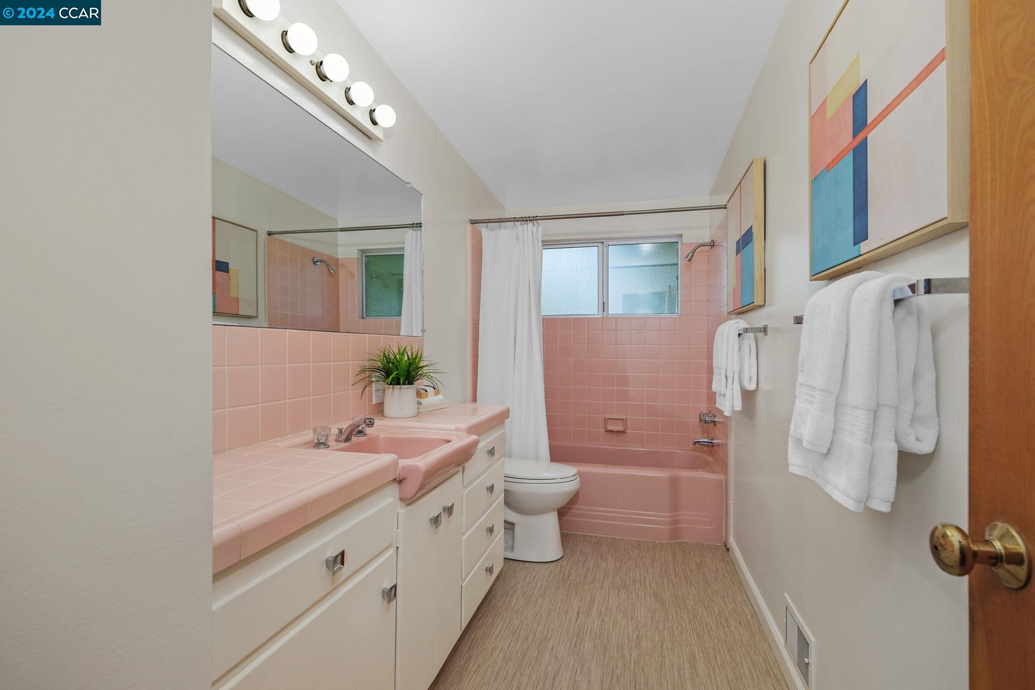 3552 S Silver Springs Rd.