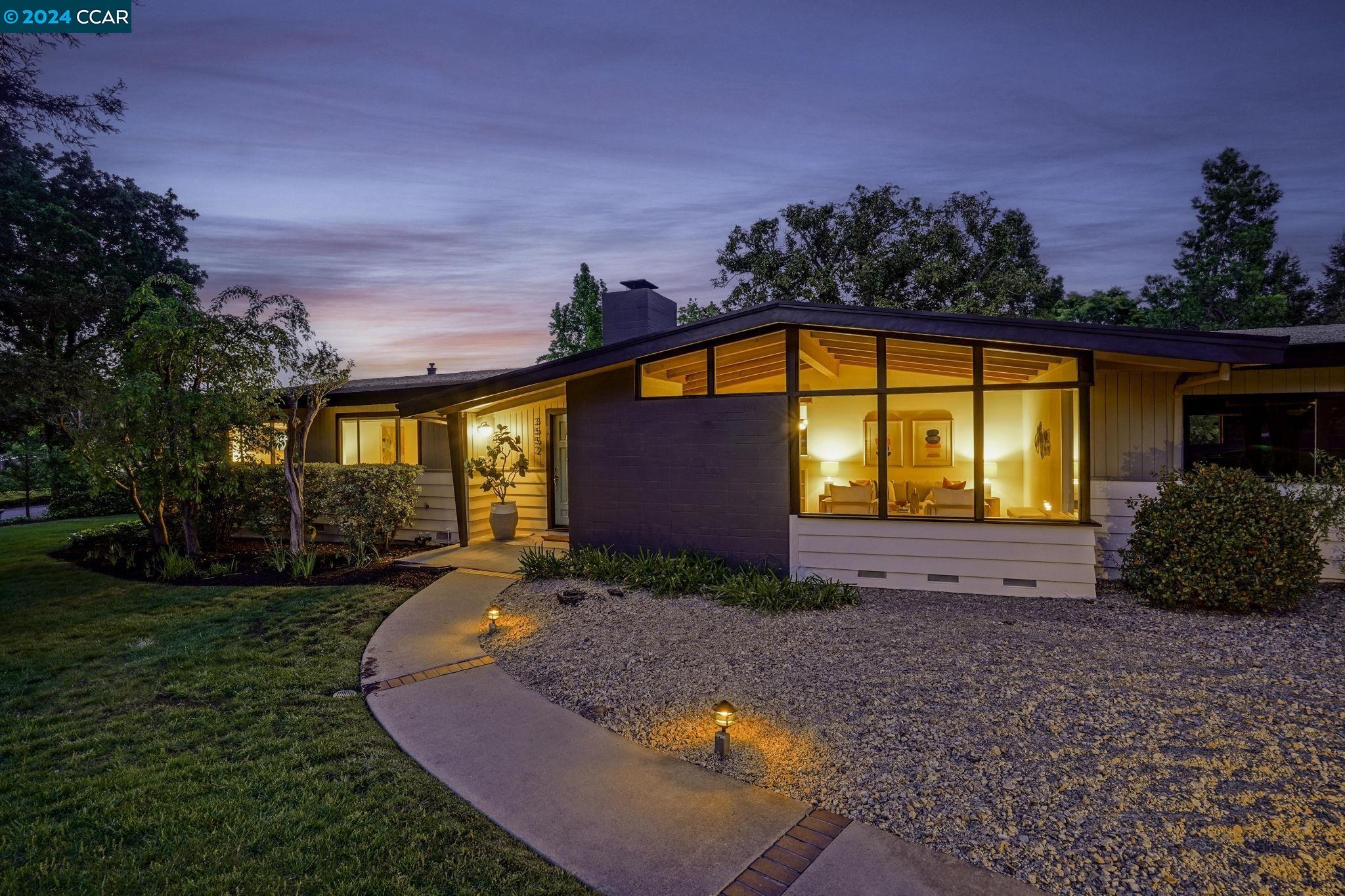 3552 S Silver Springs Rd.