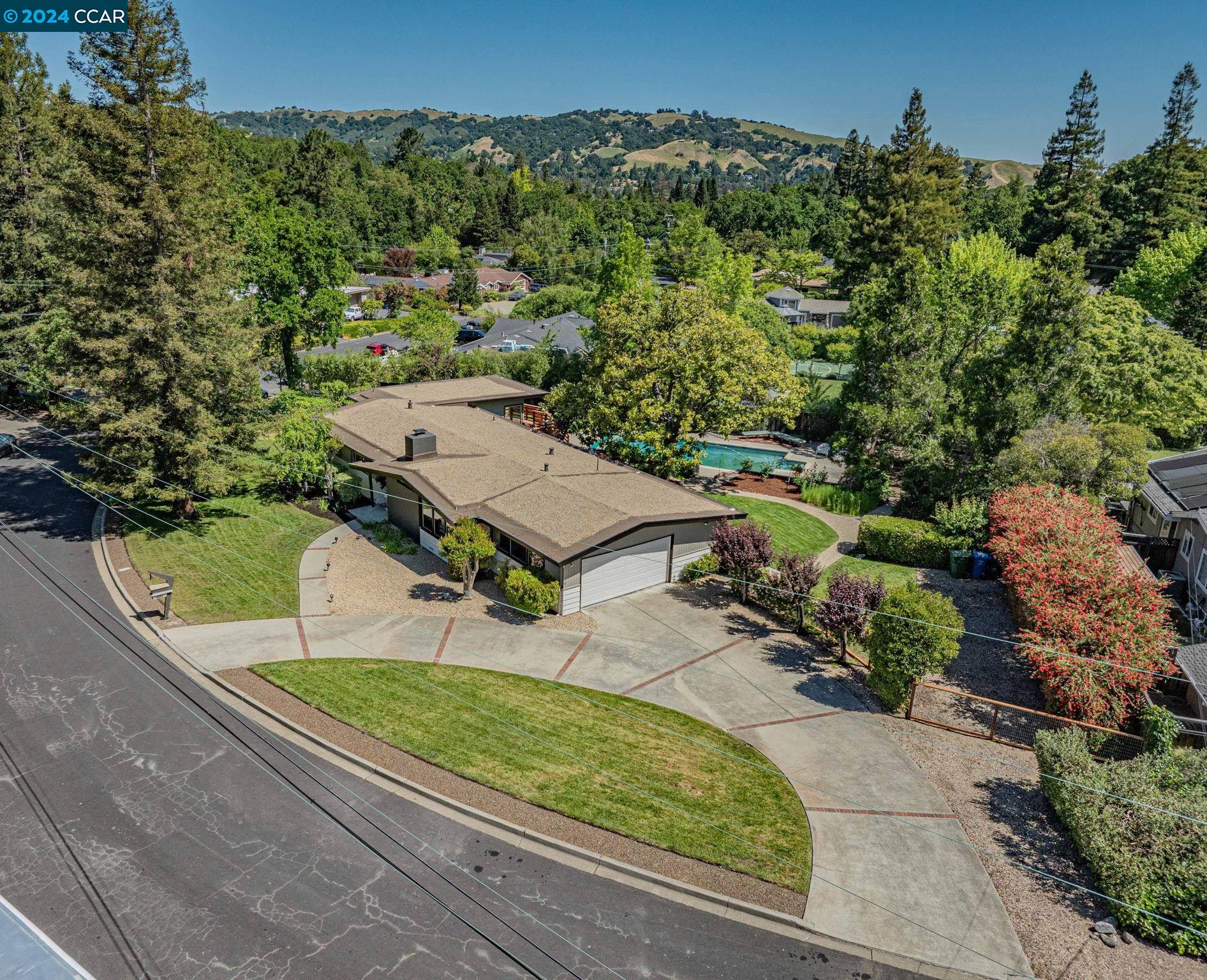 3552 S Silver Springs Rd.