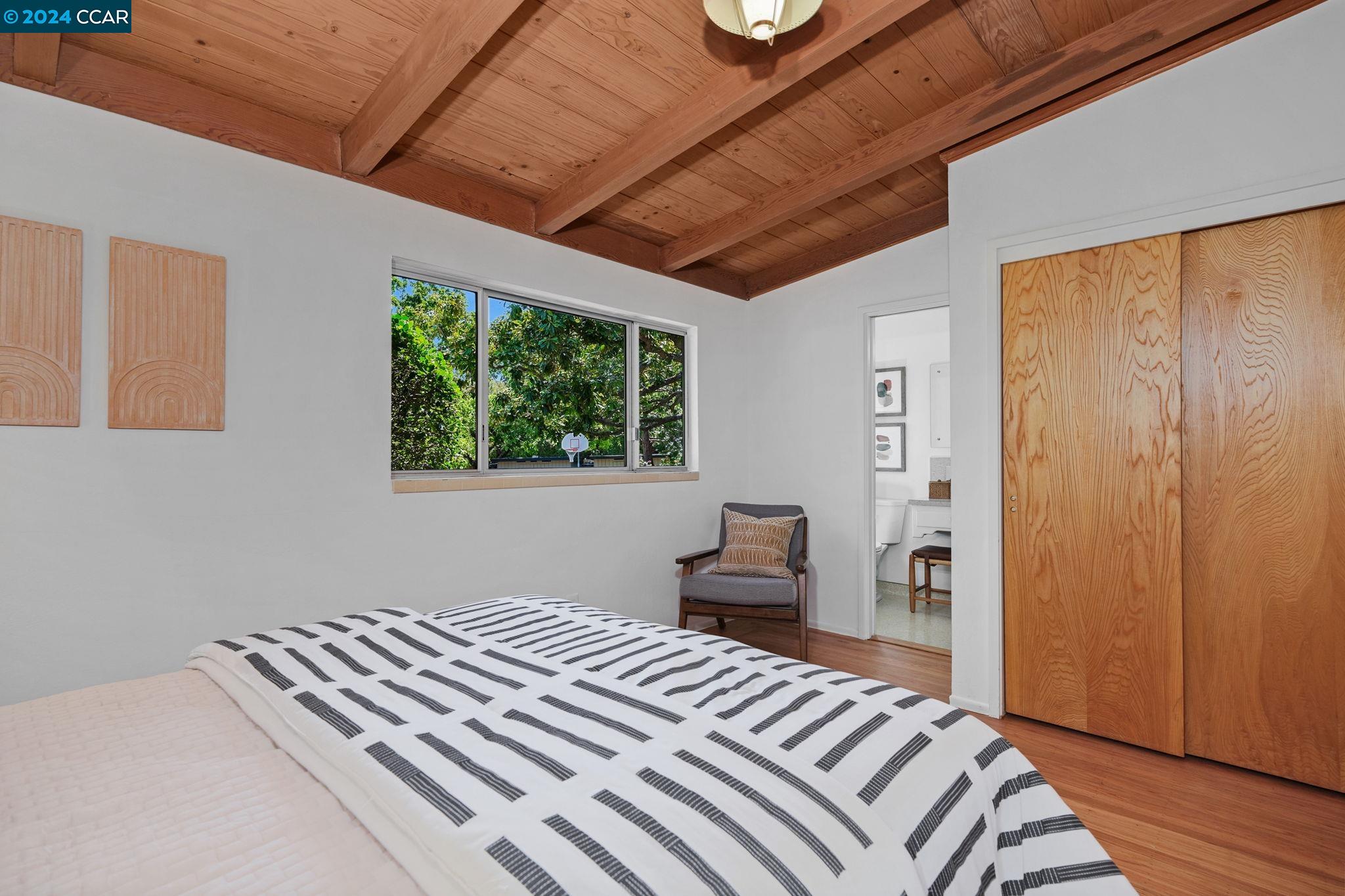 3552 S Silver Springs Rd.