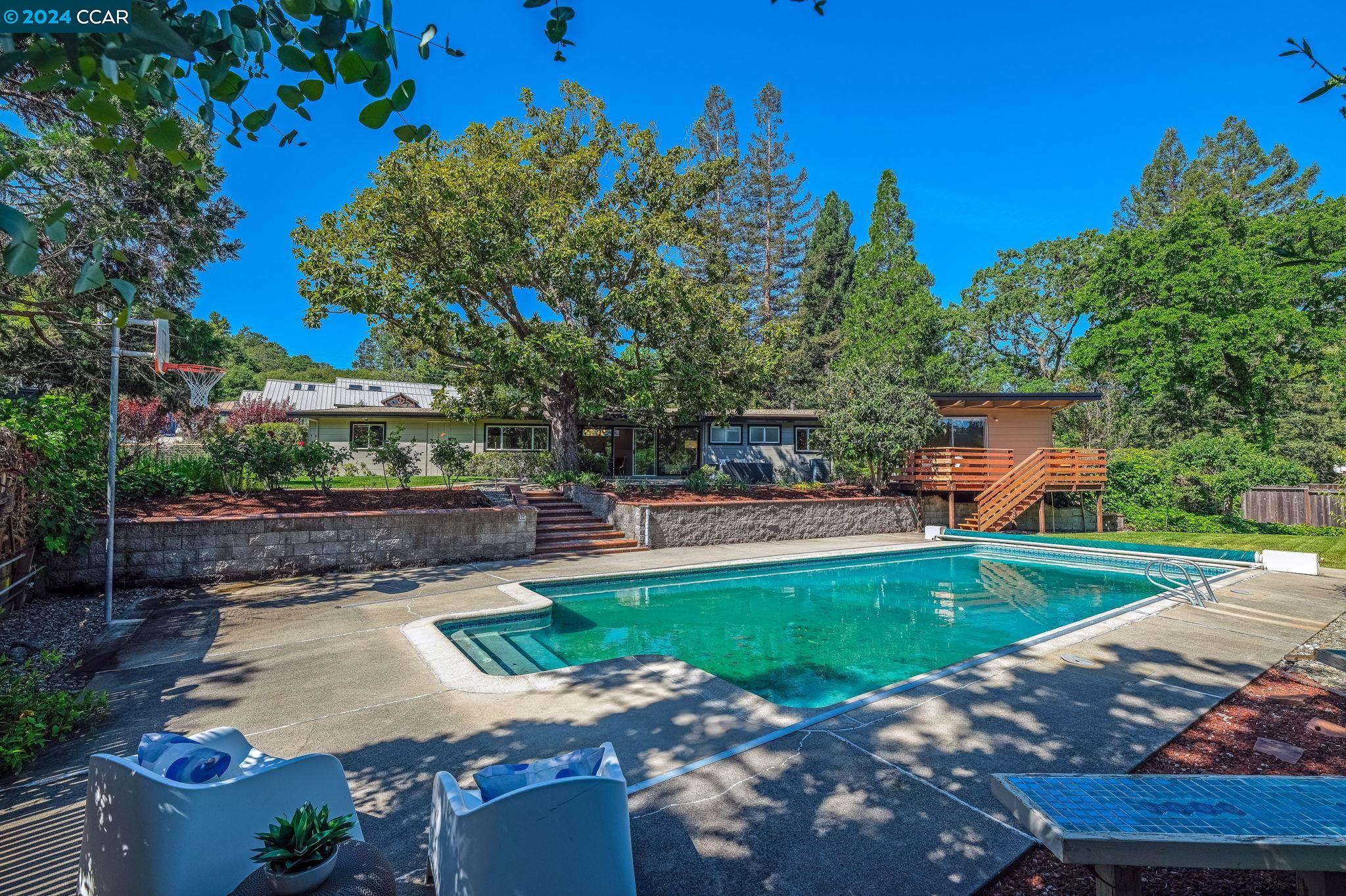 3552 S Silver Springs Rd.