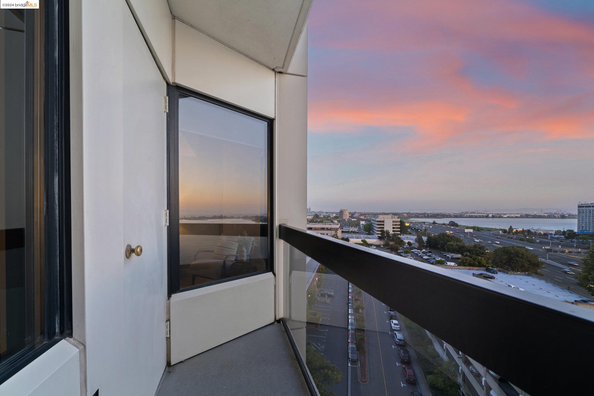 6363 Christie Ave # 1024