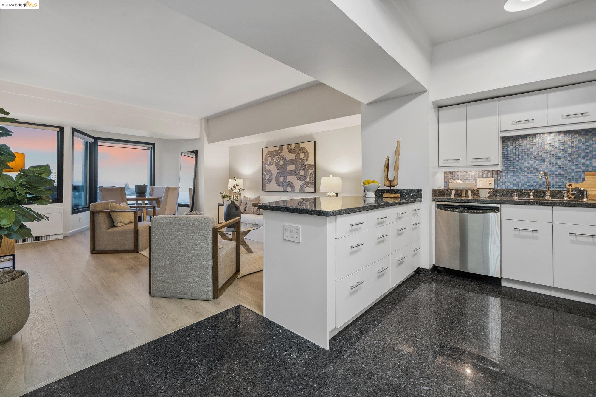 6363 Christie Ave # 1024