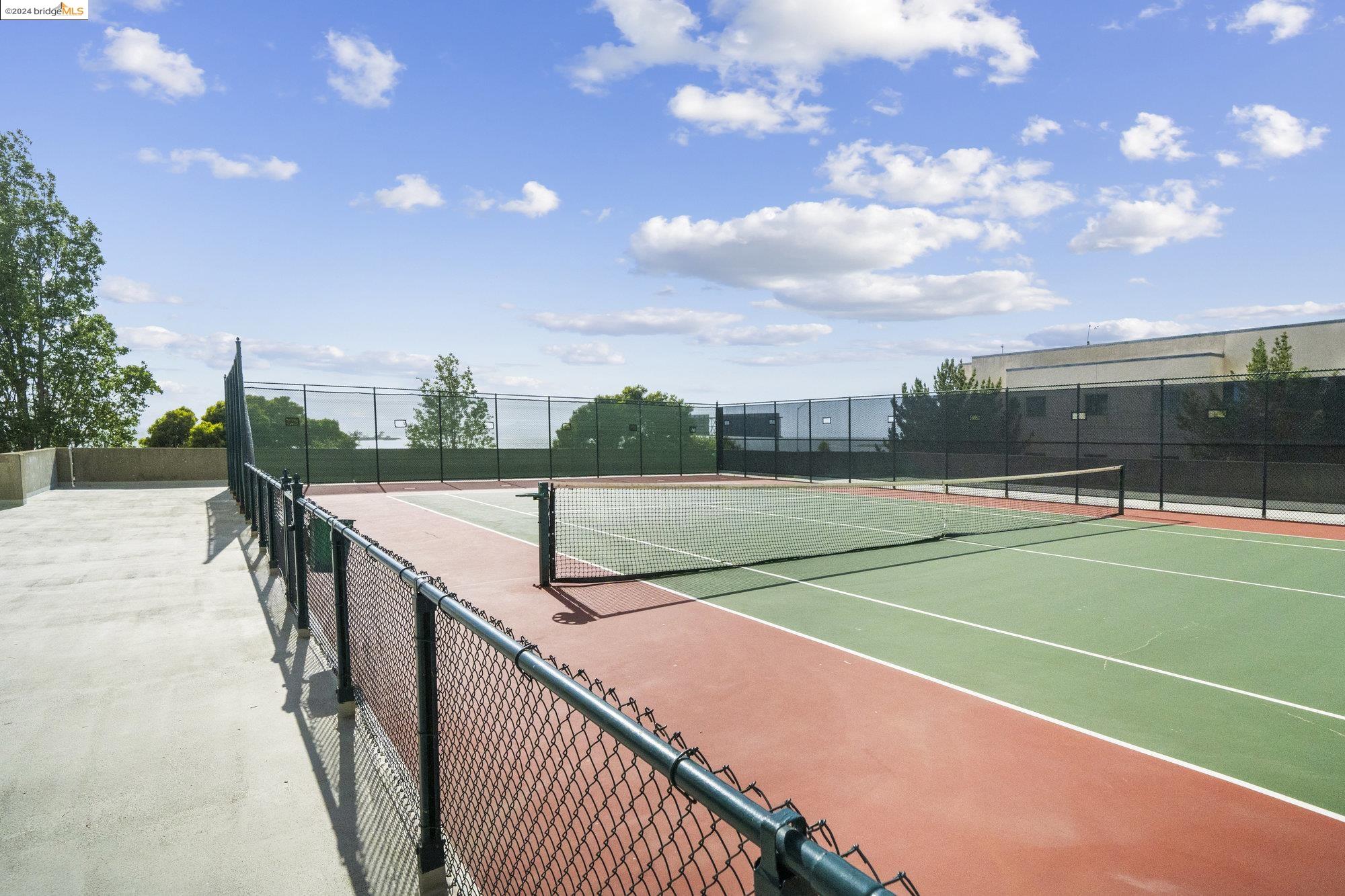 6363 Christie Ave # 1024