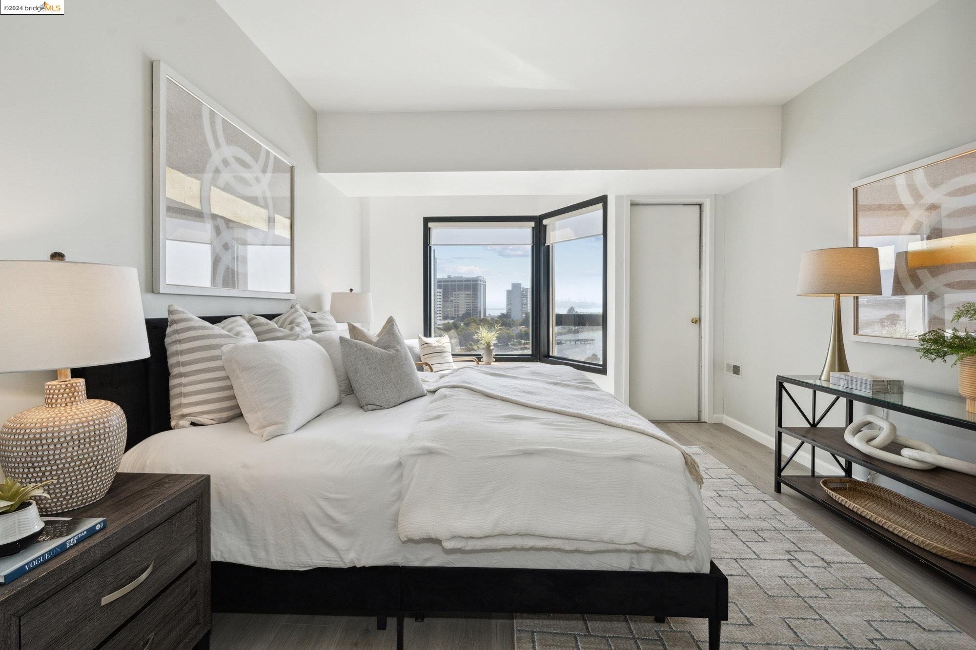 6363 Christie Ave # 1024