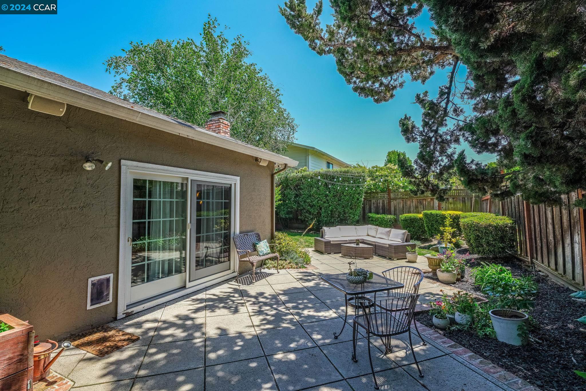 1431 Harlan Dr