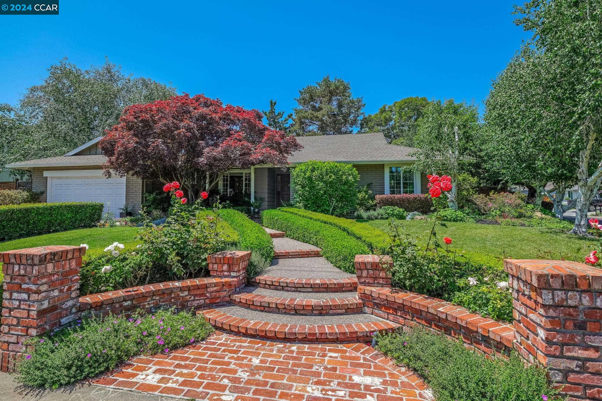 1431 Harlan Dr