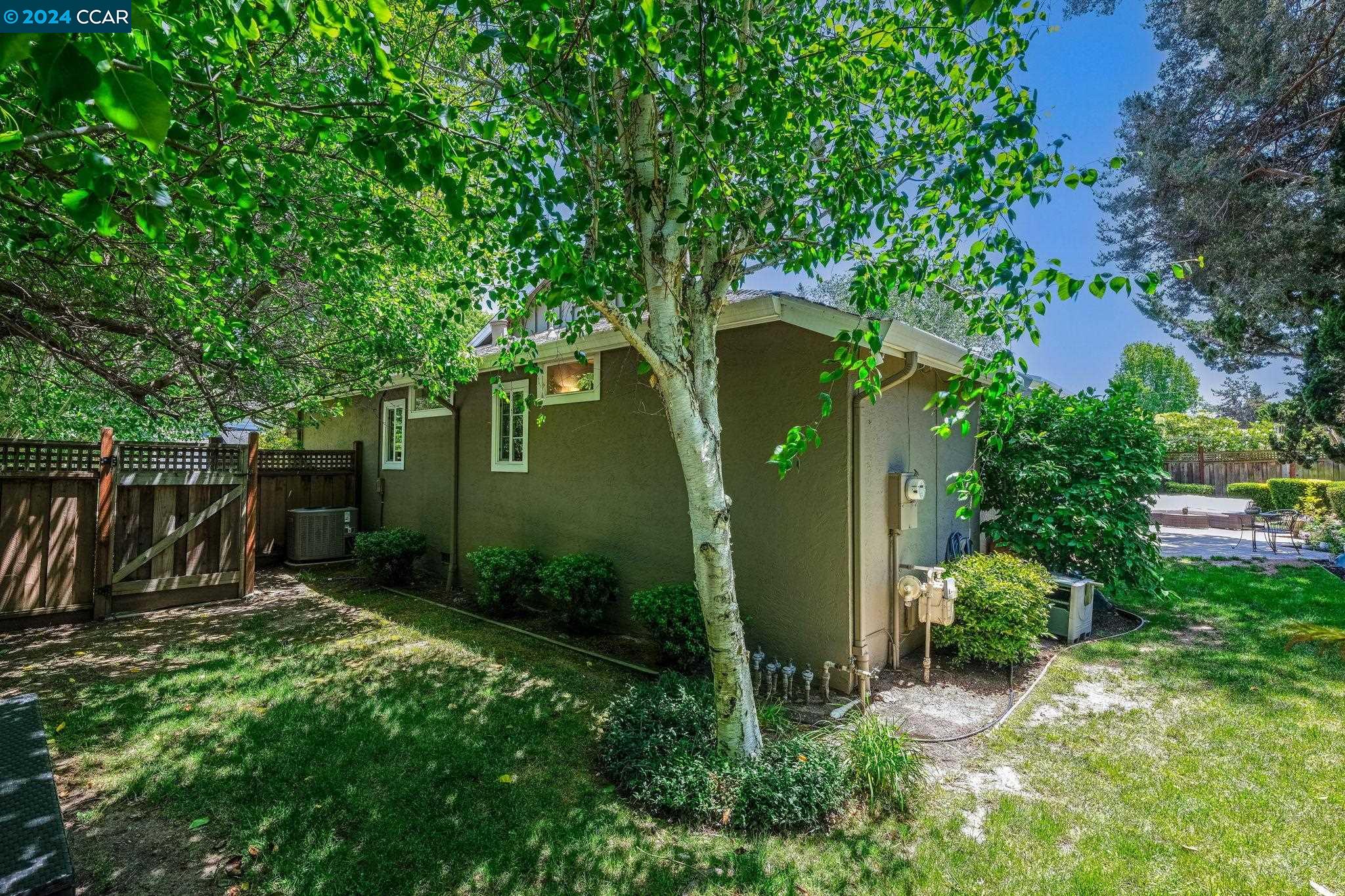 1431 Harlan Dr