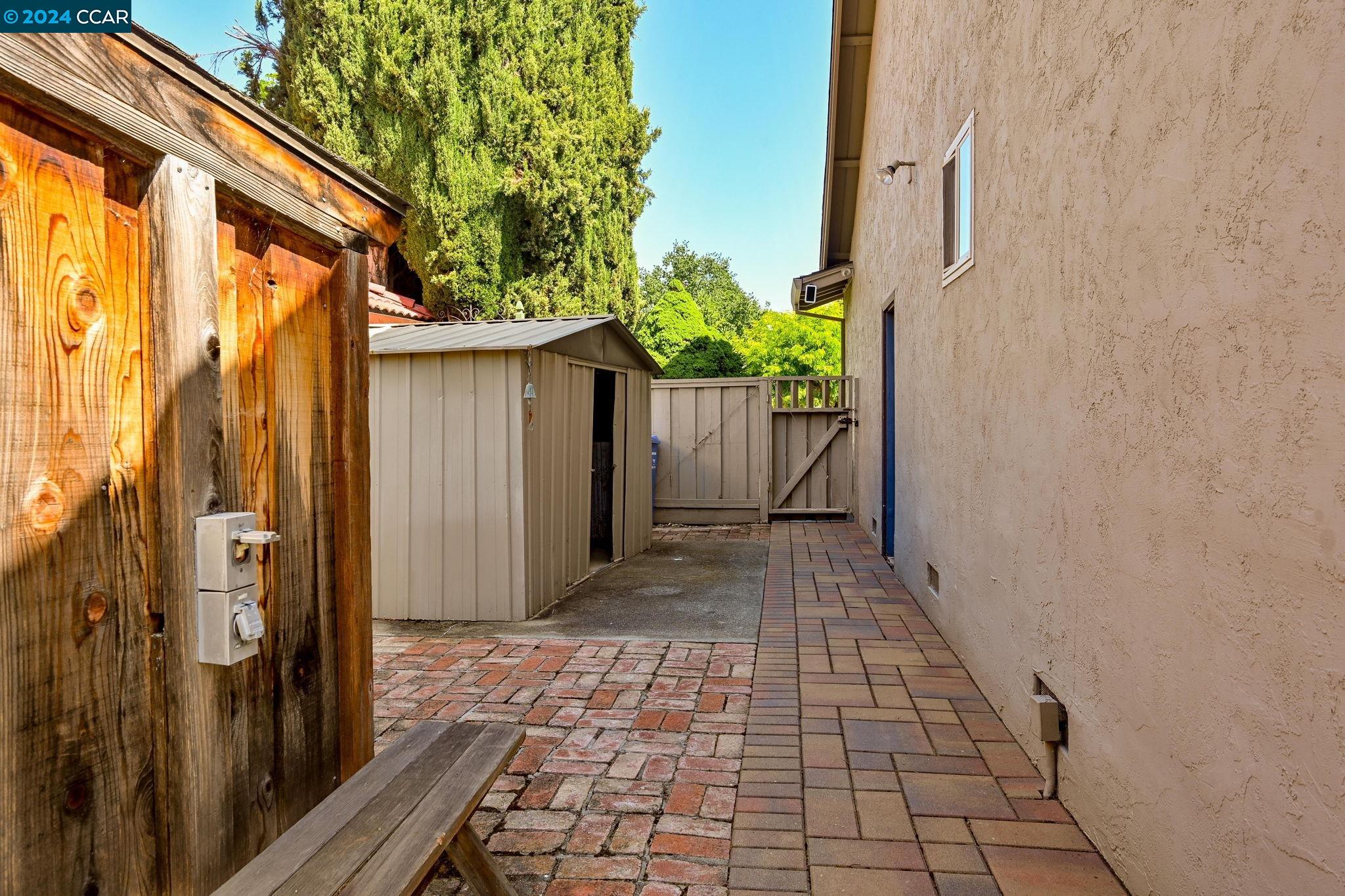 827 Kane Cir