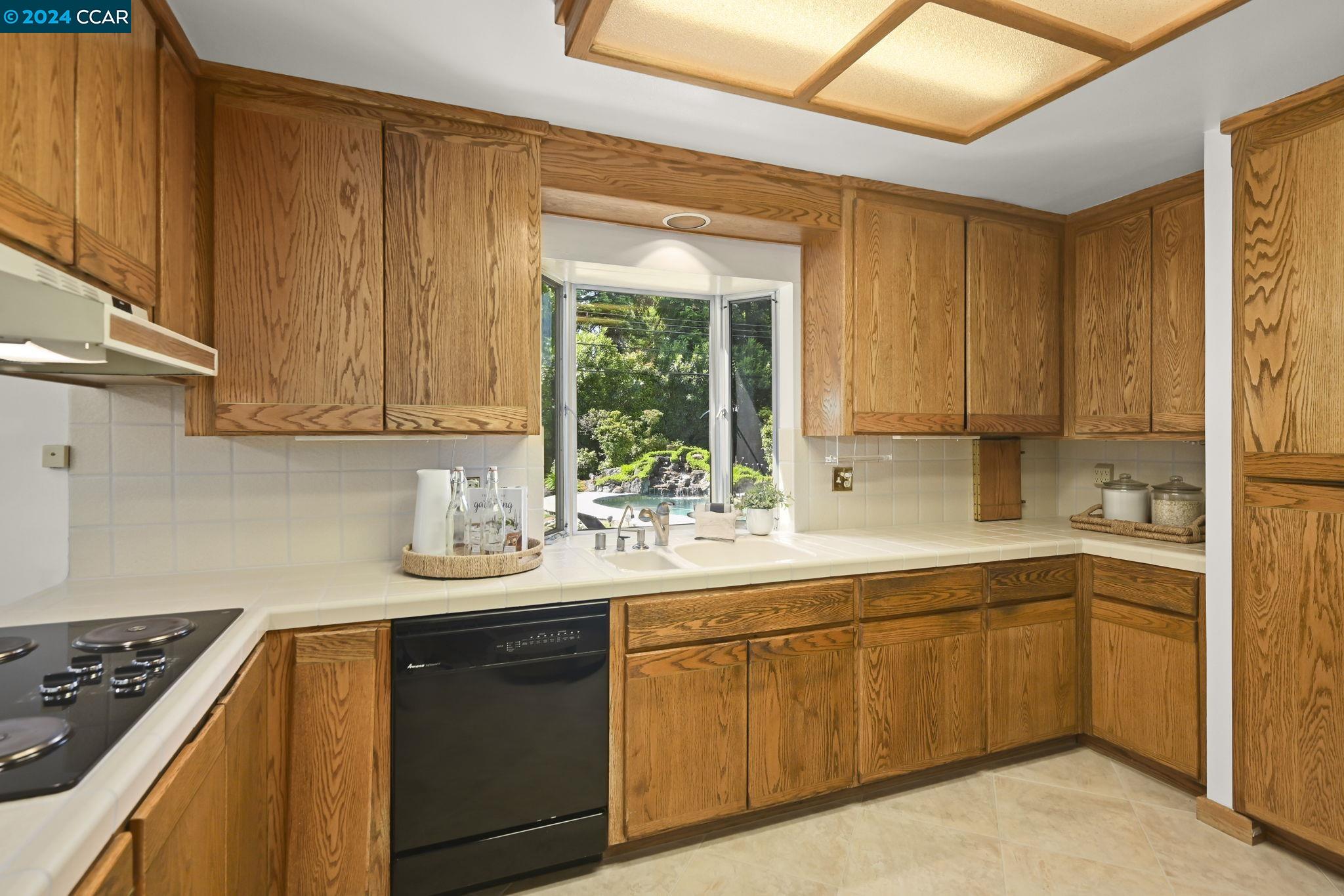 827 Kane Cir