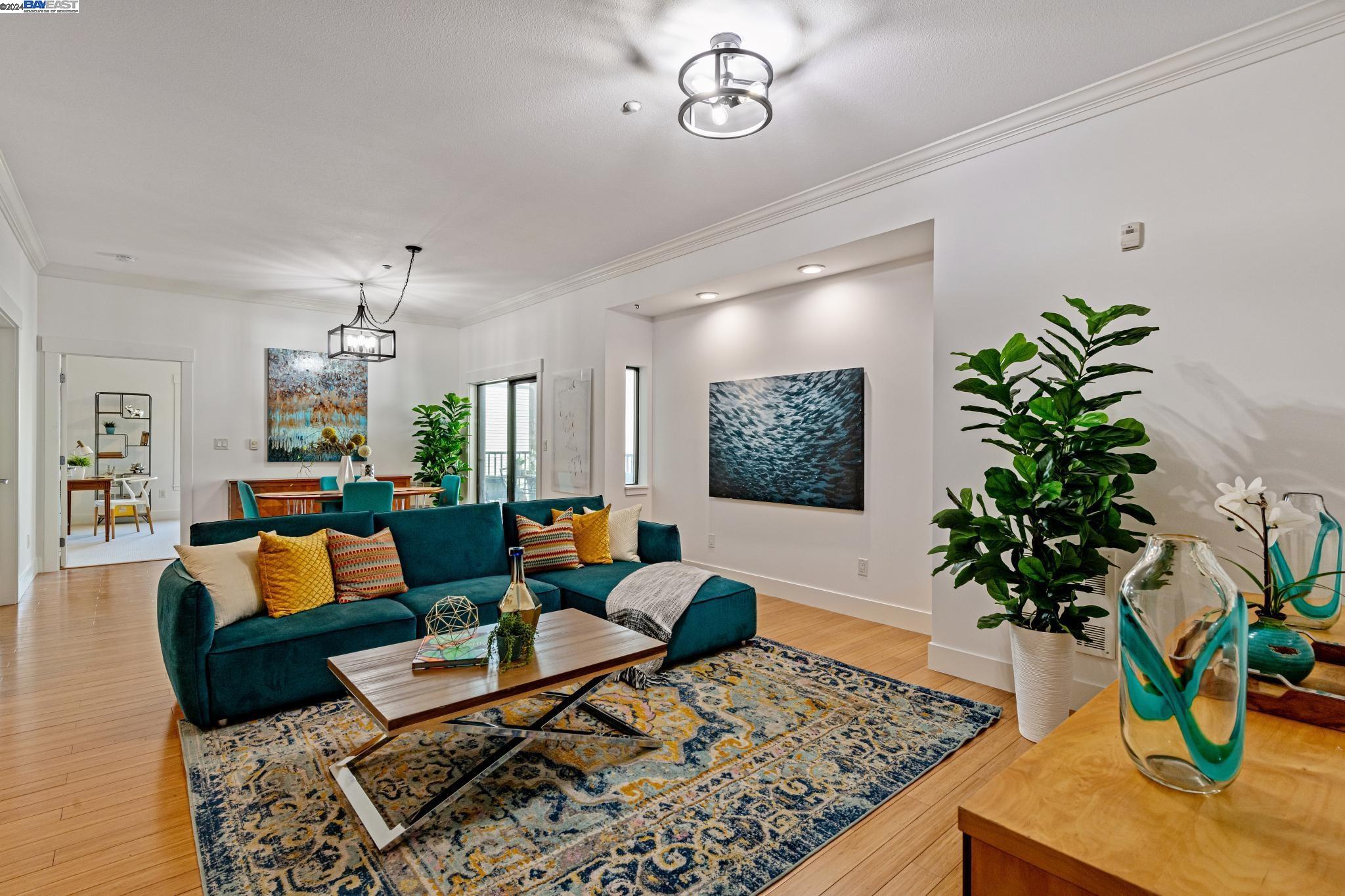 574 48th Street # 302