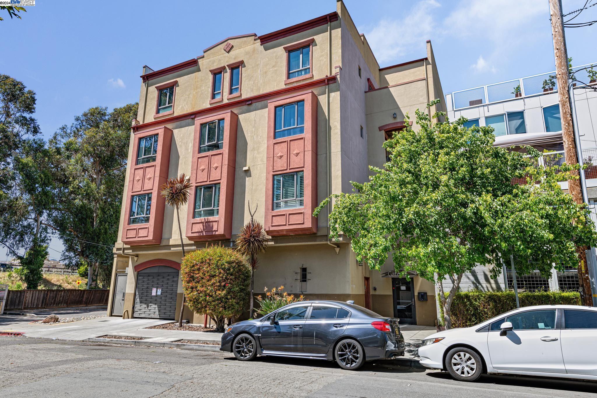 574 48th Street # 302
