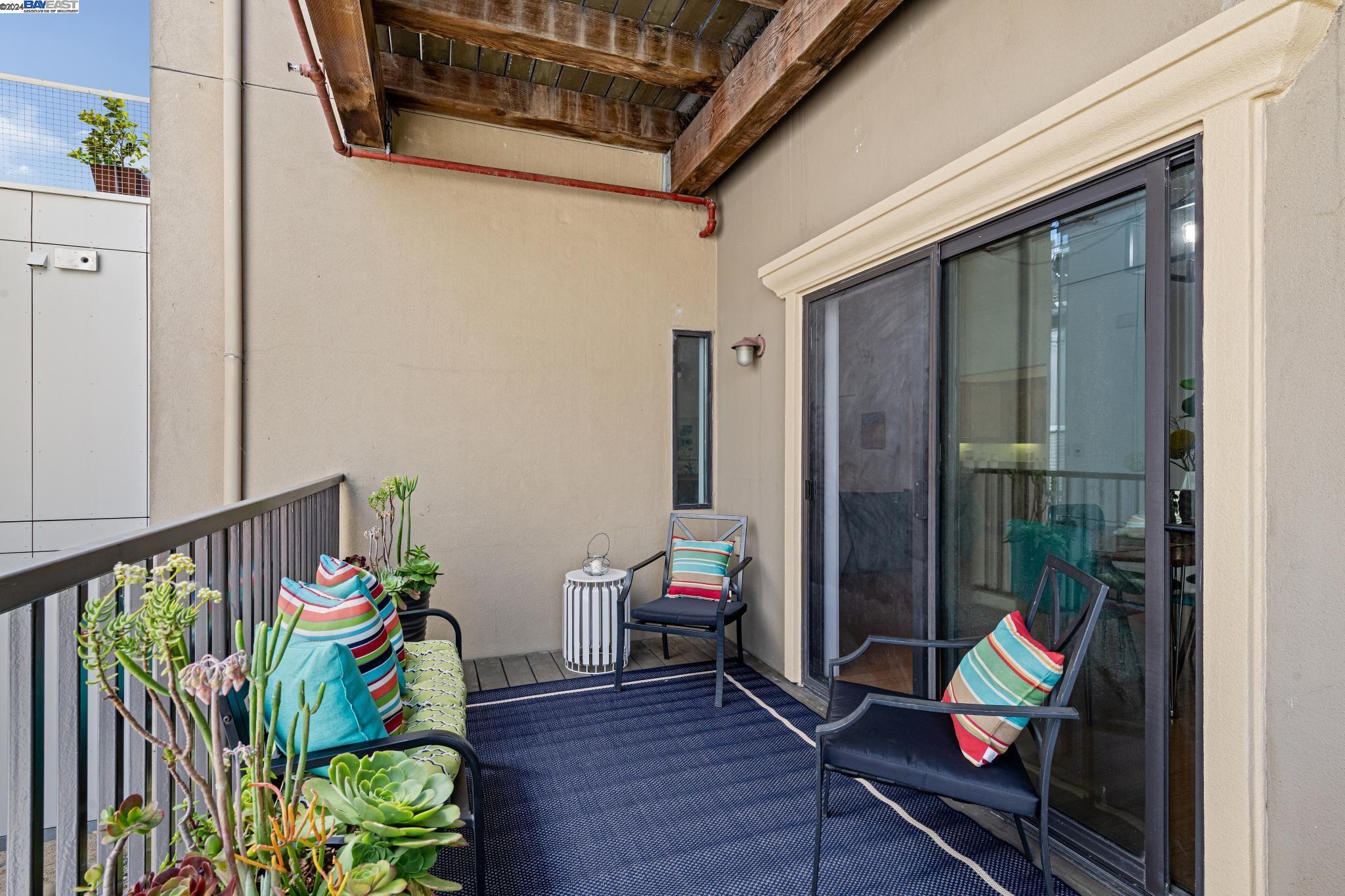 574 48th Street # 302
