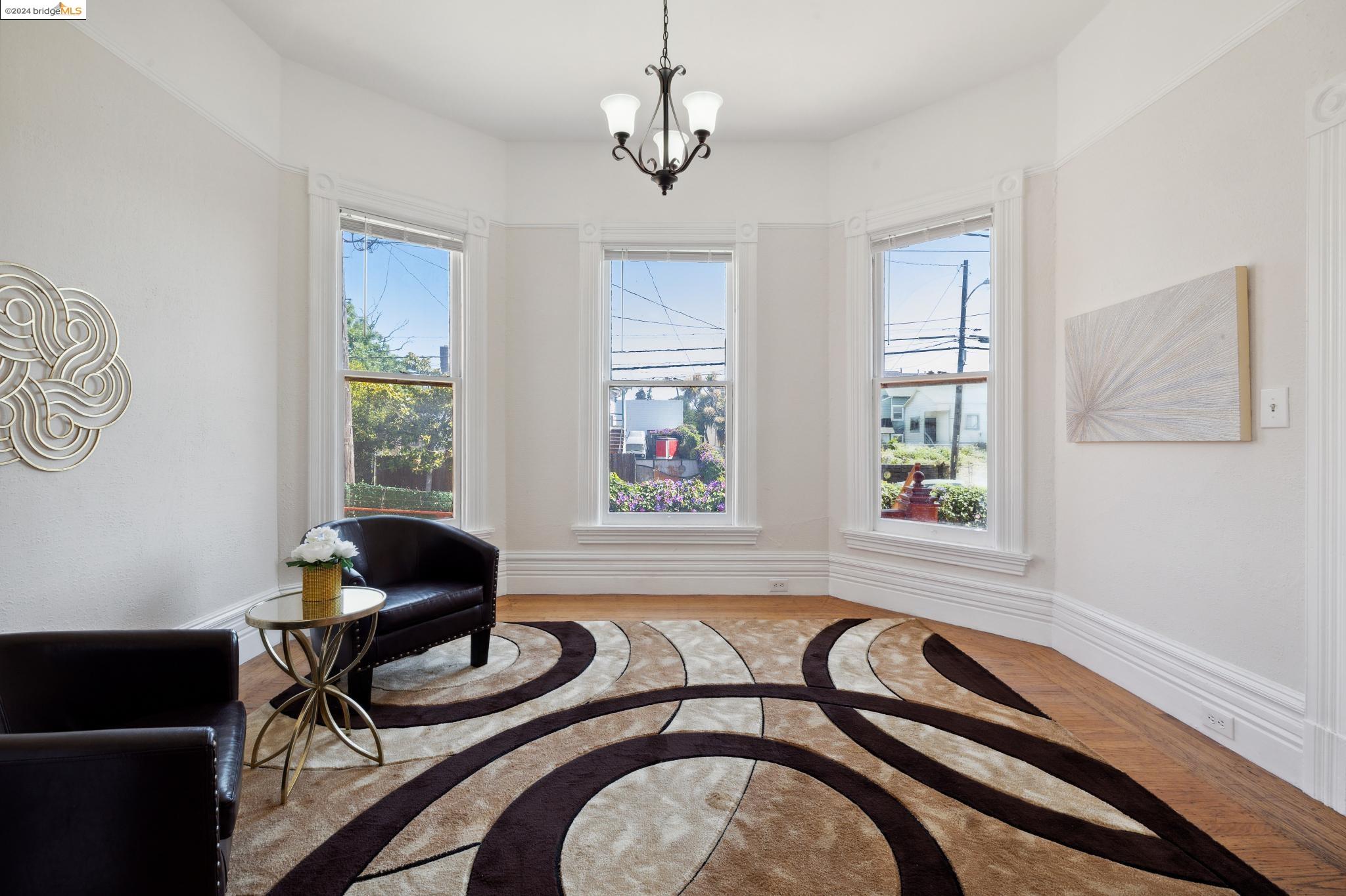 1221 28Th St