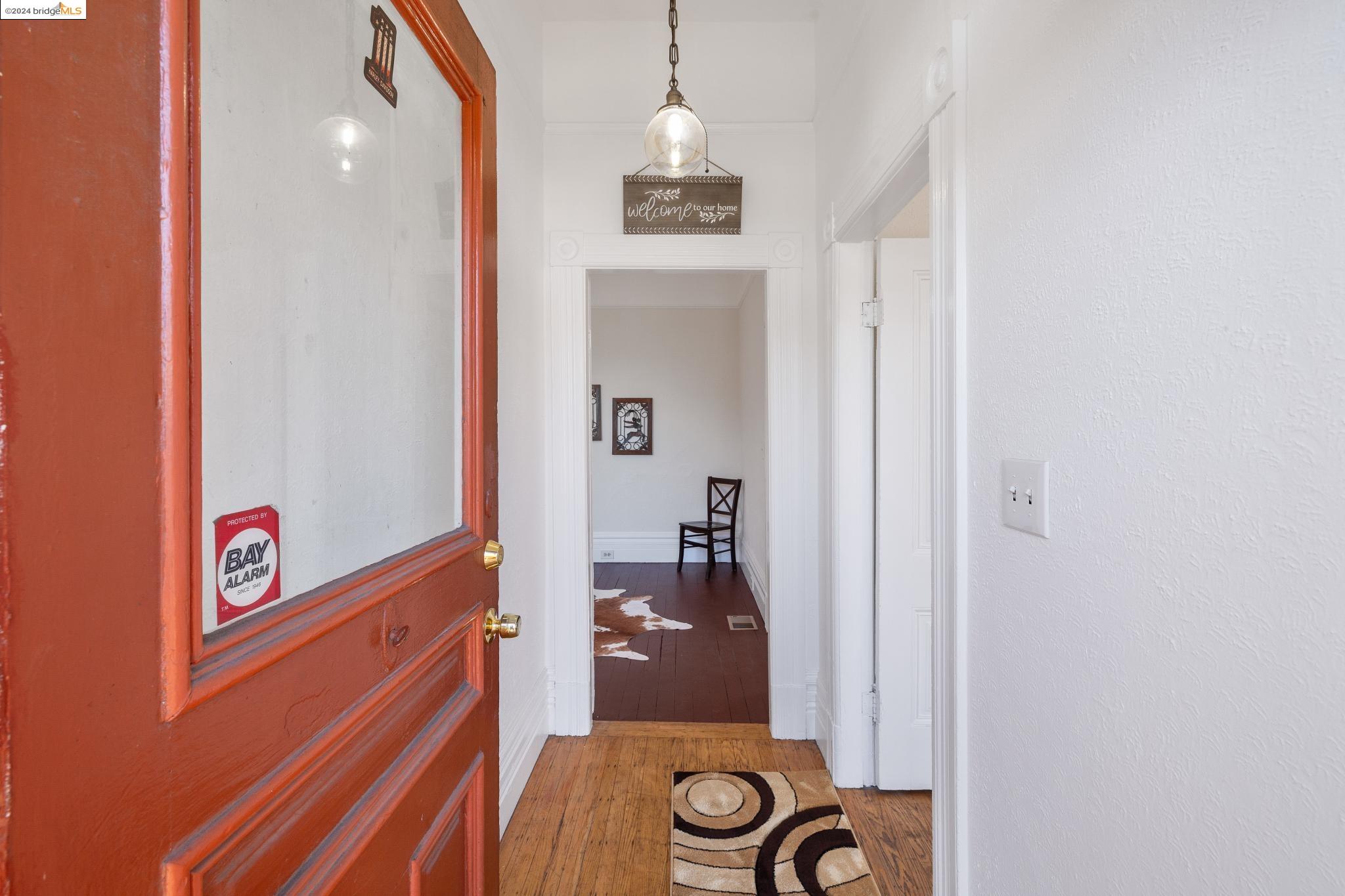 1221 28Th St