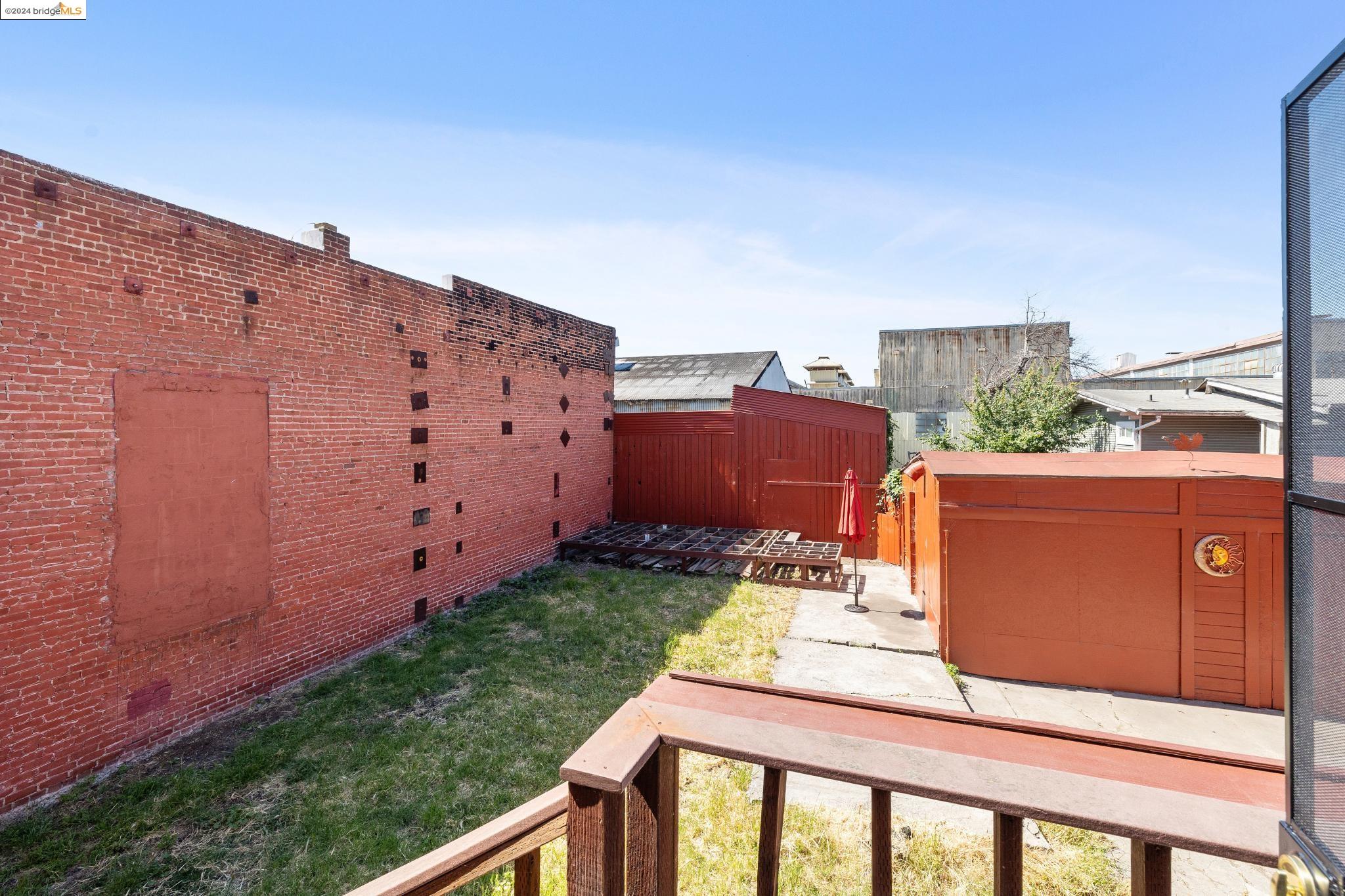 1221 28Th St