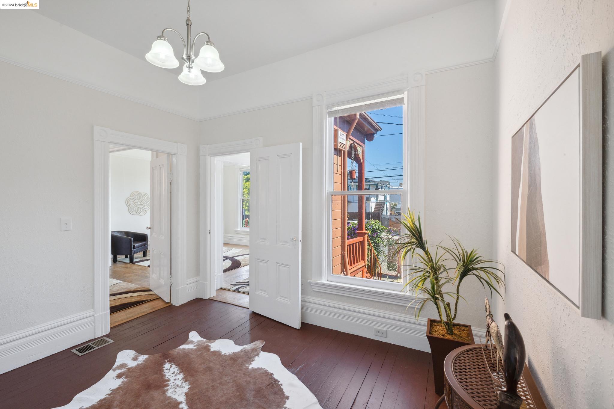 1221 28Th St