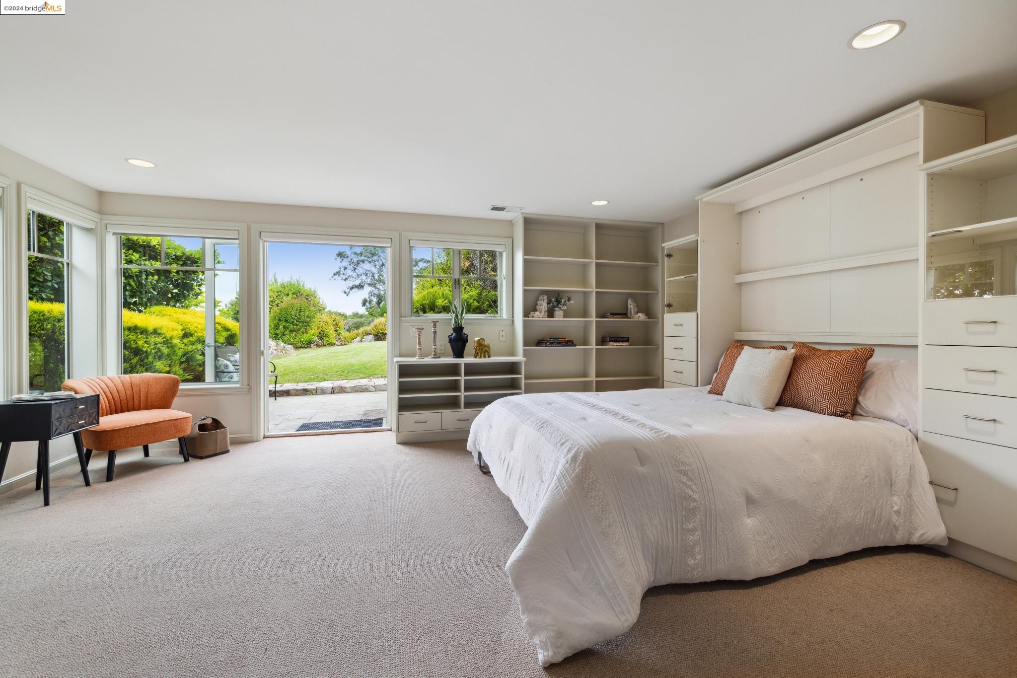 6833 Estates Dr.